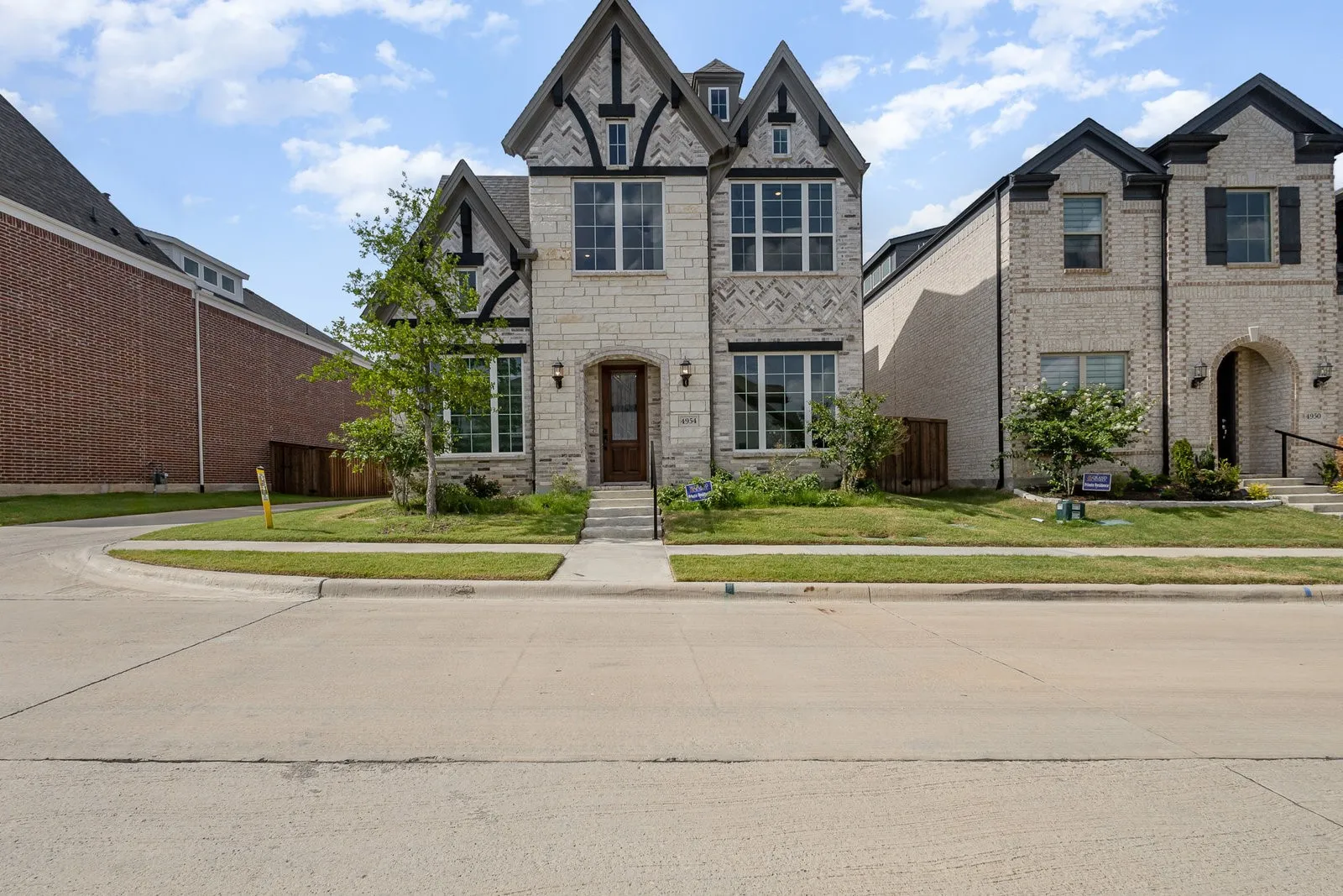 Single Family Residence For Rent in Collin County , 4954 Daybreak Drive, Mc Kinney, Texas 75070, 4 Bedroom, 4 Bathroom, 2 Garage spaces, 3,507 Sqft, built in 2024, mls#21372866, Real Estate Agent in Mc Kinney, Homes For Rent in Collin county, Homes For Rent in Mc Kinney, Realtor in Mc Kinney Texas, Real Estate Brokerage Independent Realty Texas, Luminita Cordes Realtor