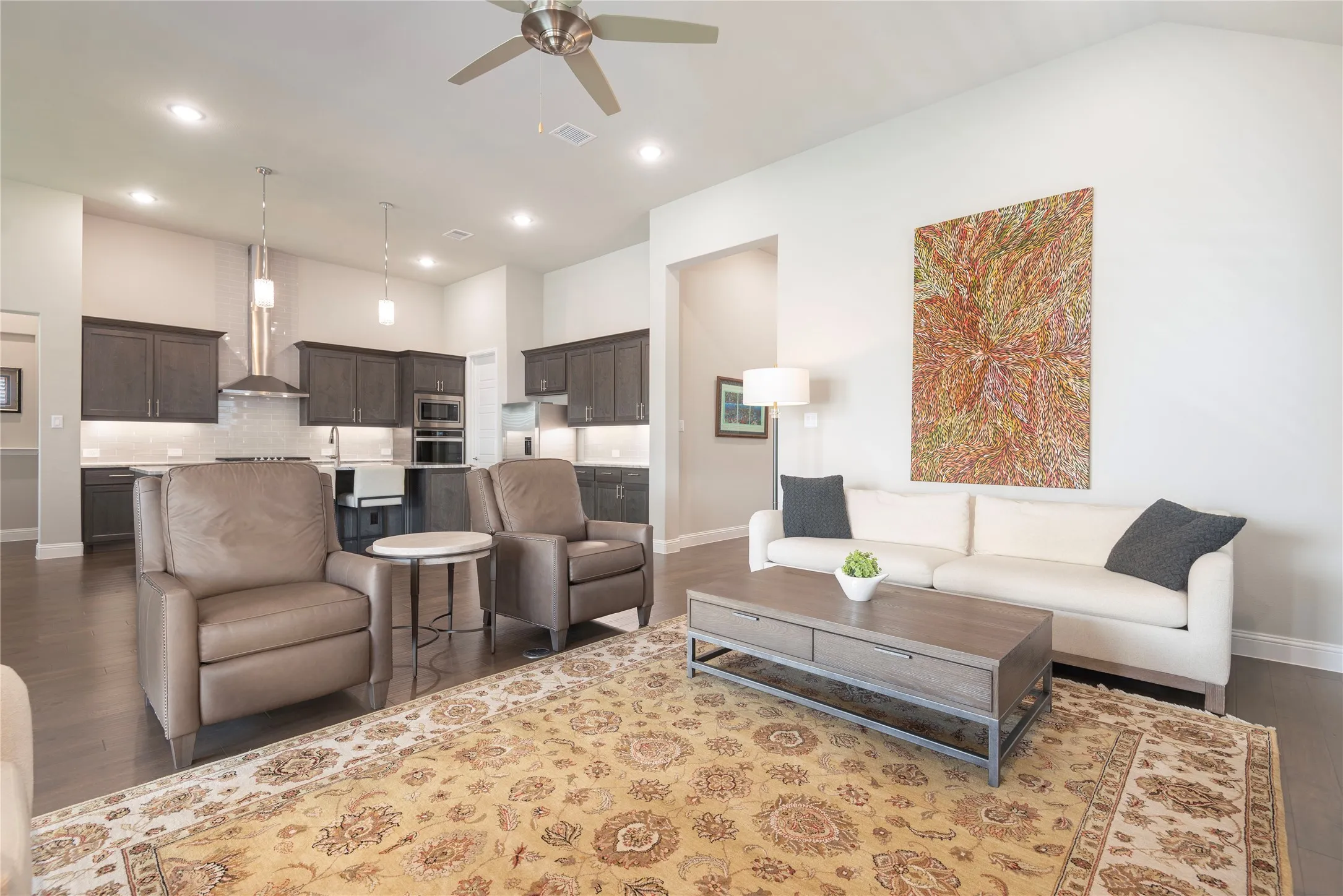 Single Family Residence For Sale in Collin County , 1012 Terra Vista Drive, Allen, Texas 75013, 3 Bedroom, 3 Bathroom, 2 Garage spaces, 2,589 Sqft, built in 2022, mls#21373363, Real Estate Agent in Allen, Homes For Sale in Collin county, Homes For Sale in Allen, Realtor in Allen Texas, Real Estate Brokerage Independent Realty Texas, Luminita Cordes Realtor