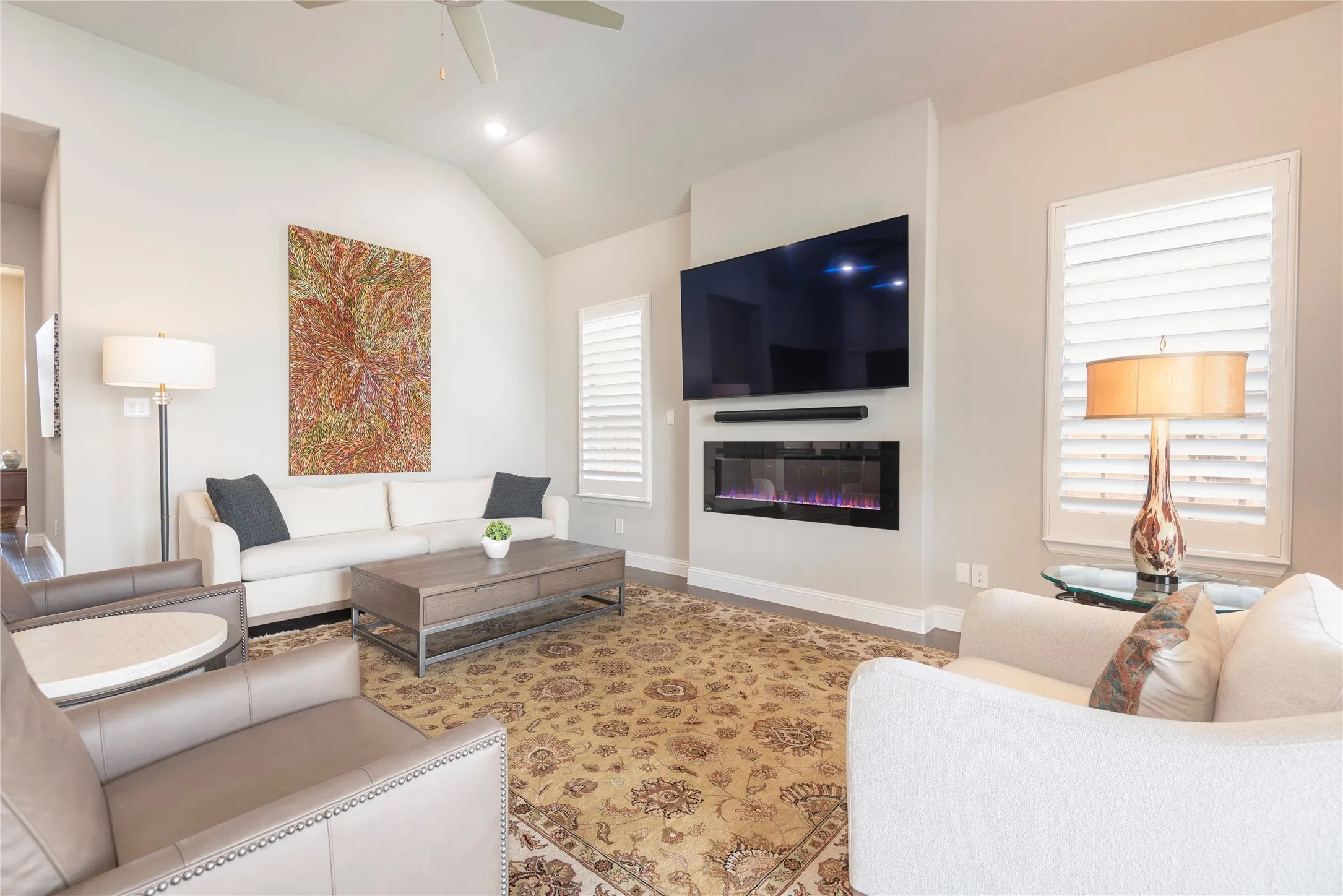 Single Family Residence For Sale in Collin County , 1012 Terra Vista Drive, Allen, Texas 75013, 3 Bedroom, 3 Bathroom, 2 Garage spaces, 2,589 Sqft, built in 2022, mls#21373363, Real Estate Agent in Allen, Homes For Sale in Collin county, Homes For Sale in Allen, Realtor in Allen Texas, Real Estate Brokerage Independent Realty Texas, Luminita Cordes Realtor