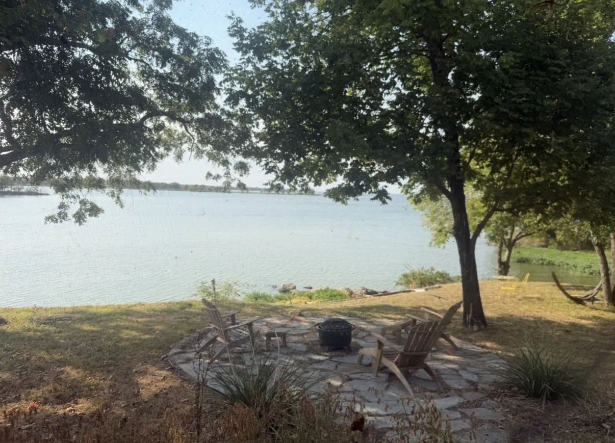 Single Family Residence For Sale in Van Zandt County , 180 Vz County Road 3734, Wills Point, Texas 75169, 2 Bedroom, 2 Bathroom, 2 Garage spaces, 1,094 Sqft, built in 2020, mls#21376936, Real Estate Agent in Wills Point, Homes For Sale in Van Zandt county, Homes For Sale in Wills Point, Realtor in Wills Point Texas, Real Estate Brokerage Independent Realty Texas, Luminita Cordes Realtor