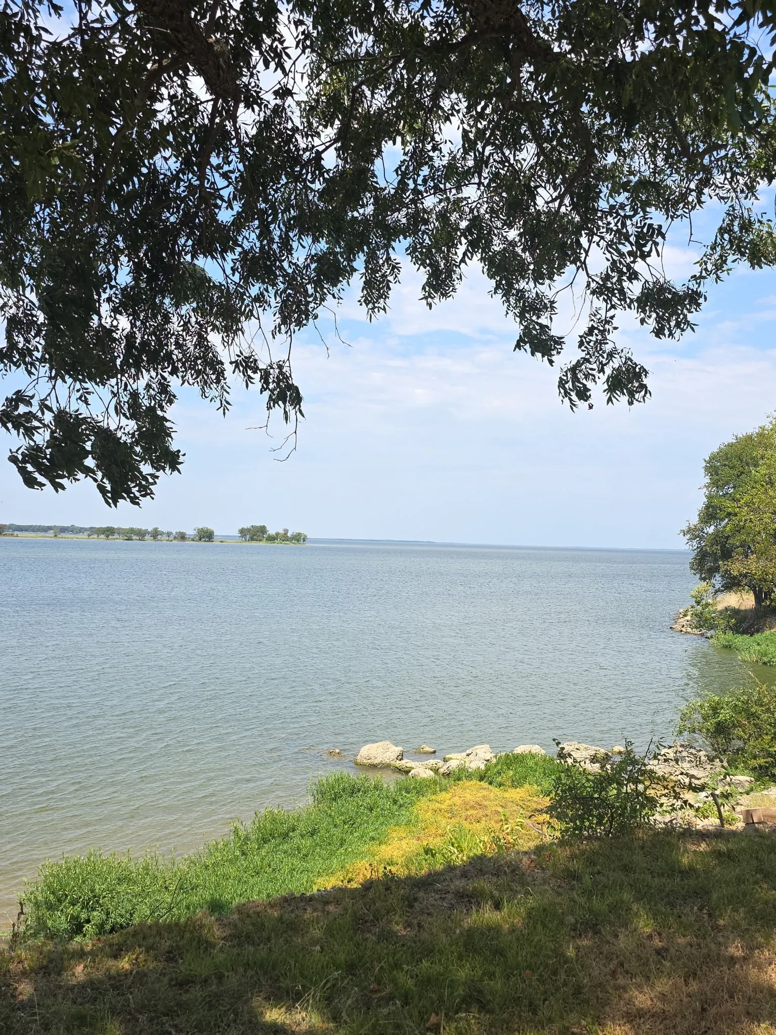 Single Family Residence For Sale in Van Zandt County , 180 Vz County Road 3734, Wills Point, Texas 75169, 2 Bedroom, 2 Bathroom, 2 Garage spaces, 1,094 Sqft, built in 2020, mls#21376936, Real Estate Agent in Wills Point, Homes For Sale in Van Zandt county, Homes For Sale in Wills Point, Realtor in Wills Point Texas, Real Estate Brokerage Independent Realty Texas, Luminita Cordes Realtor