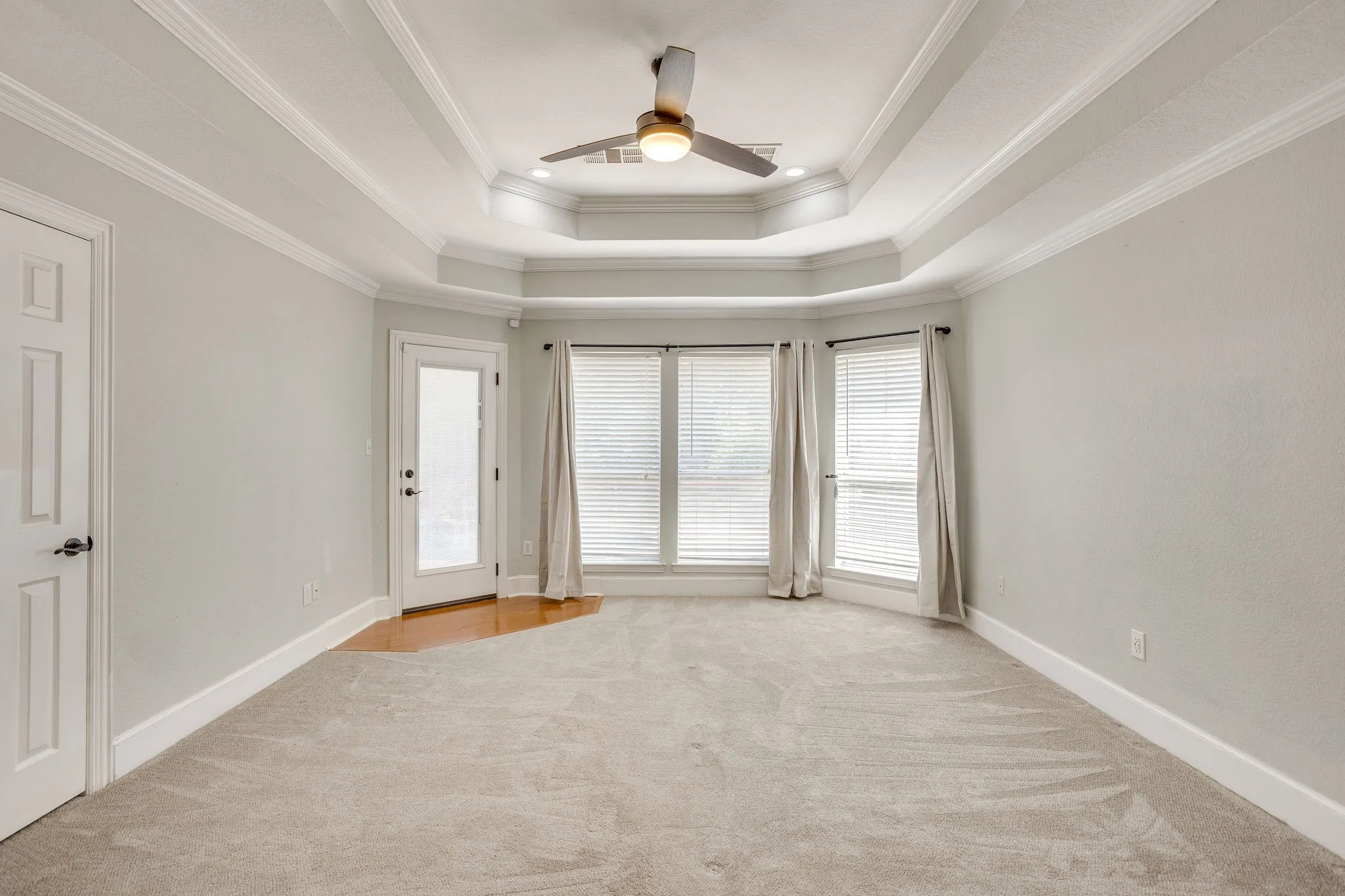 Master Bedroom with door to the pool.