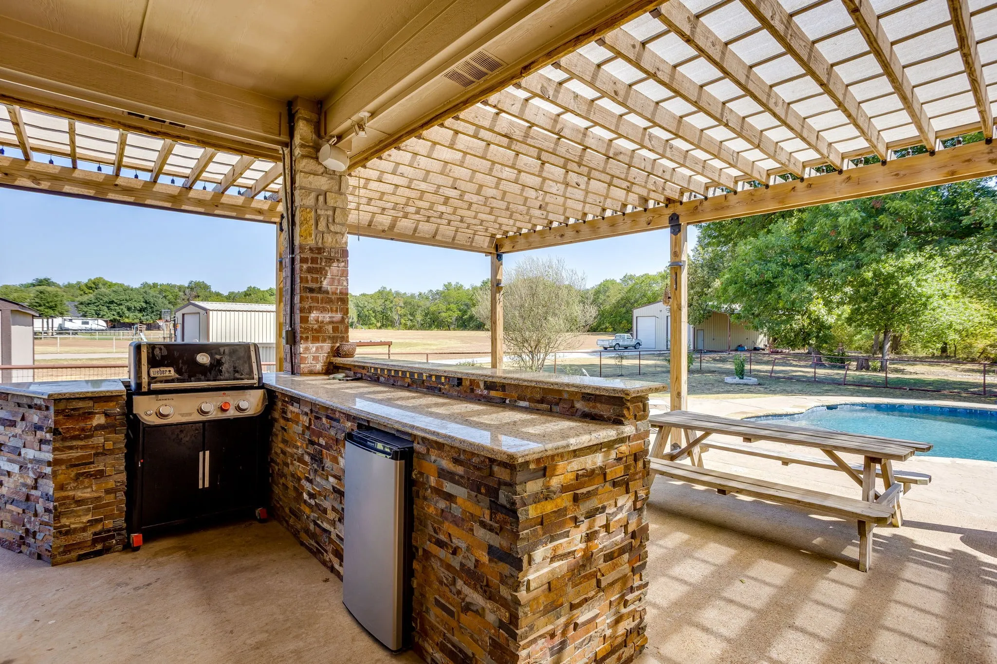 Single Family Residence For Sale in Parker County , 170 S Bear Creek Lane, Cresson, Texas 76035, 5 Bedroom, 3 Bathroom, 3 Garage spaces, 3,363 Sqft, built in 2001, mls#21351348, Real Estate Agent in Cresson, Homes For Sale in Parker county, Homes For Sale in Cresson, Realtor in Cresson Texas, Real Estate Brokerage Independent Realty Texas, Luminita Cordes Realtor