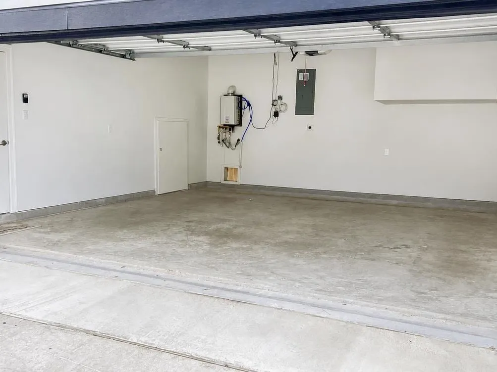 Townhouse For Rent in Harris County , 1221 W 16th Street F, Houston, Texas 77008, 3 Bedroom, 4 Bathroom, 2 Garage spaces, 2,209 Sqft, built in 2023, mls#21376945, Real Estate Agent in Houston, Homes For Rent in Harris county, Homes For Rent in Houston, Realtor in Houston Texas, Real Estate Brokerage Independent Realty Texas, Luminita Cordes Realtor