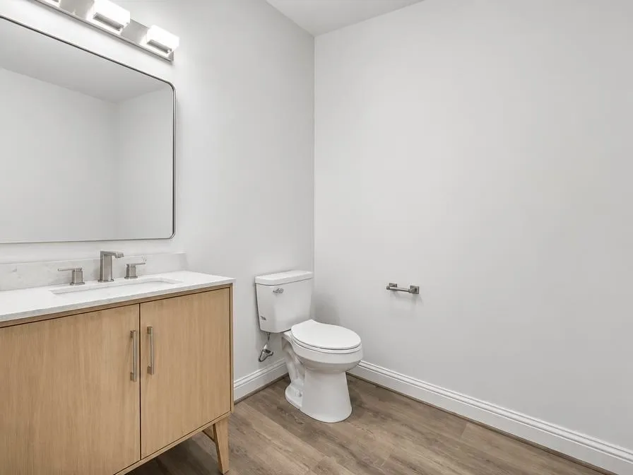 Townhouse For Rent in Harris County , 1221 W 16th Street F, Houston, Texas 77008, 3 Bedroom, 4 Bathroom, 2 Garage spaces, 2,209 Sqft, built in 2023, mls#21376945, Real Estate Agent in Houston, Homes For Rent in Harris county, Homes For Rent in Houston, Realtor in Houston Texas, Real Estate Brokerage Independent Realty Texas, Luminita Cordes Realtor