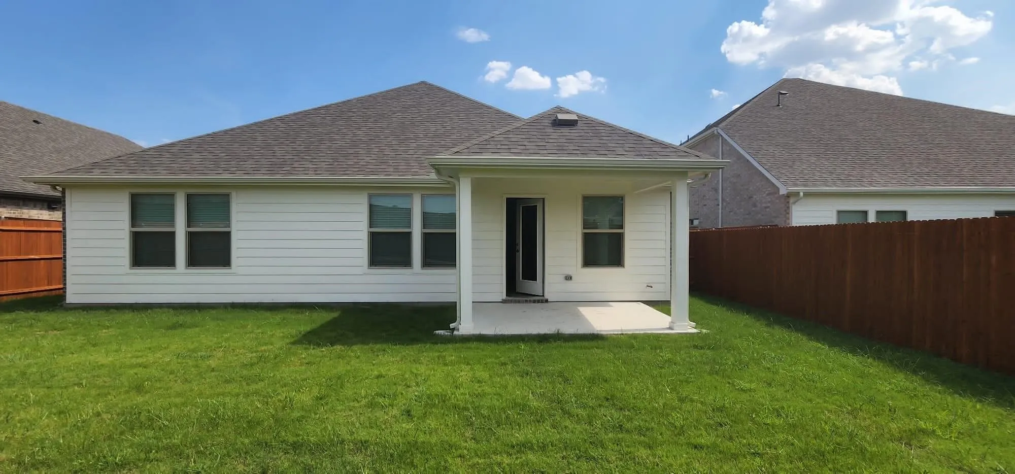 Single Family Residence For Rent in Tarrant County , 2320 Volans Drive, Haslet, Texas 76052, 4 Bedroom, 3 Bathroom, 2 Garage spaces, 2,059 Sqft, built in 2023, mls#21376691, Real Estate Agent in Haslet, Homes For Rent in Tarrant county, Homes For Rent in Haslet, Realtor in Haslet Texas, Real Estate Brokerage Independent Realty Texas, Luminita Cordes Realtor