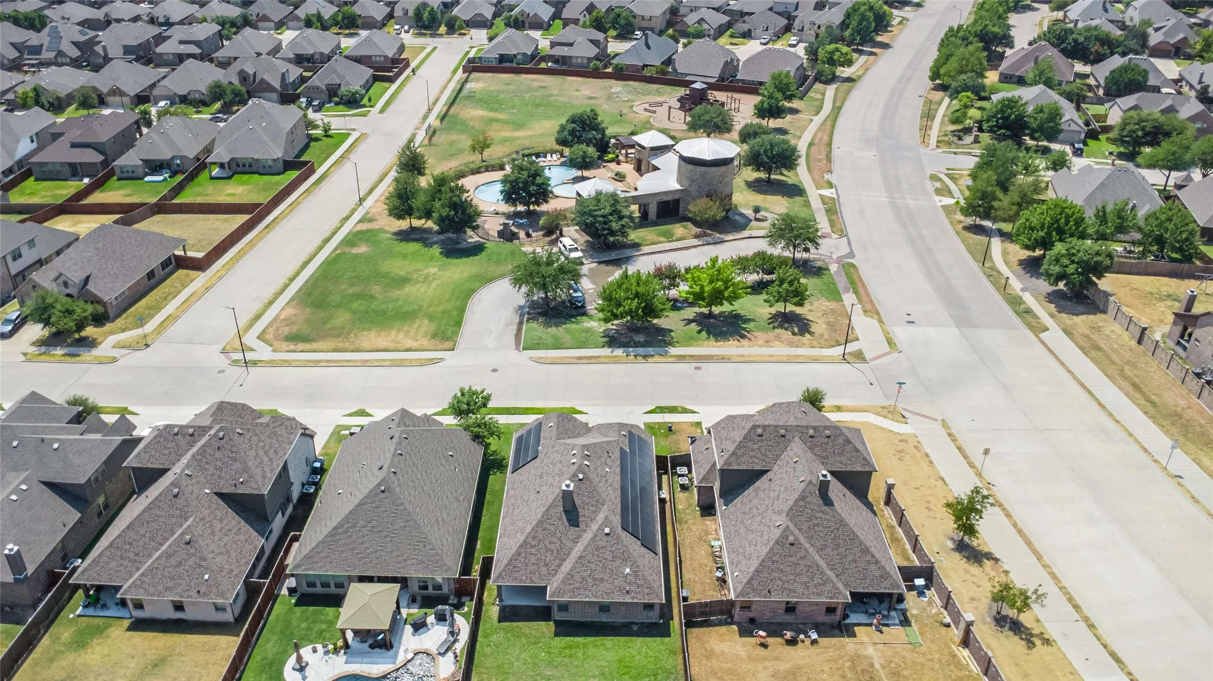 Single Family Residence For Sale in Tarrant County , 11812 Wax Myrtle Trail, Fort Worth, Texas 76108, 4 Bedroom, 2 Bathroom, 1 Garage spaces, 1,949 Sqft, built in 2021, mls#21373107, Real Estate Agent in Fort Worth, Homes For Sale in Tarrant county, Homes For Sale in Fort Worth, Realtor in Fort Worth Texas, Real Estate Brokerage Independent Realty Texas, Luminita Cordes Realtor