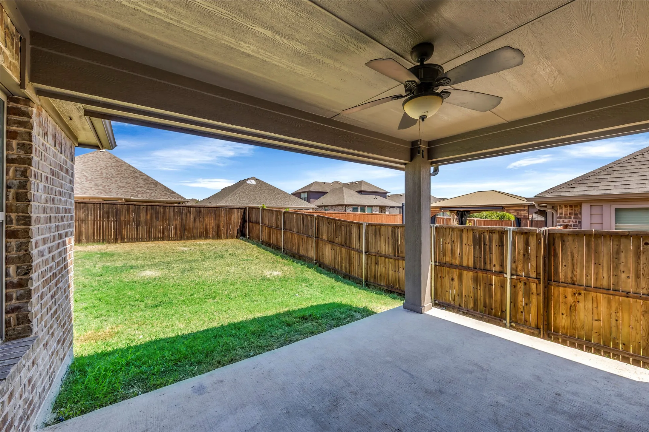 Single Family Residence For Sale in Tarrant County , 11812 Wax Myrtle Trail, Fort Worth, Texas 76108, 4 Bedroom, 2 Bathroom, 1 Garage spaces, 1,949 Sqft, built in 2021, mls#21373107, Real Estate Agent in Fort Worth, Homes For Sale in Tarrant county, Homes For Sale in Fort Worth, Realtor in Fort Worth Texas, Real Estate Brokerage Independent Realty Texas, Luminita Cordes Realtor