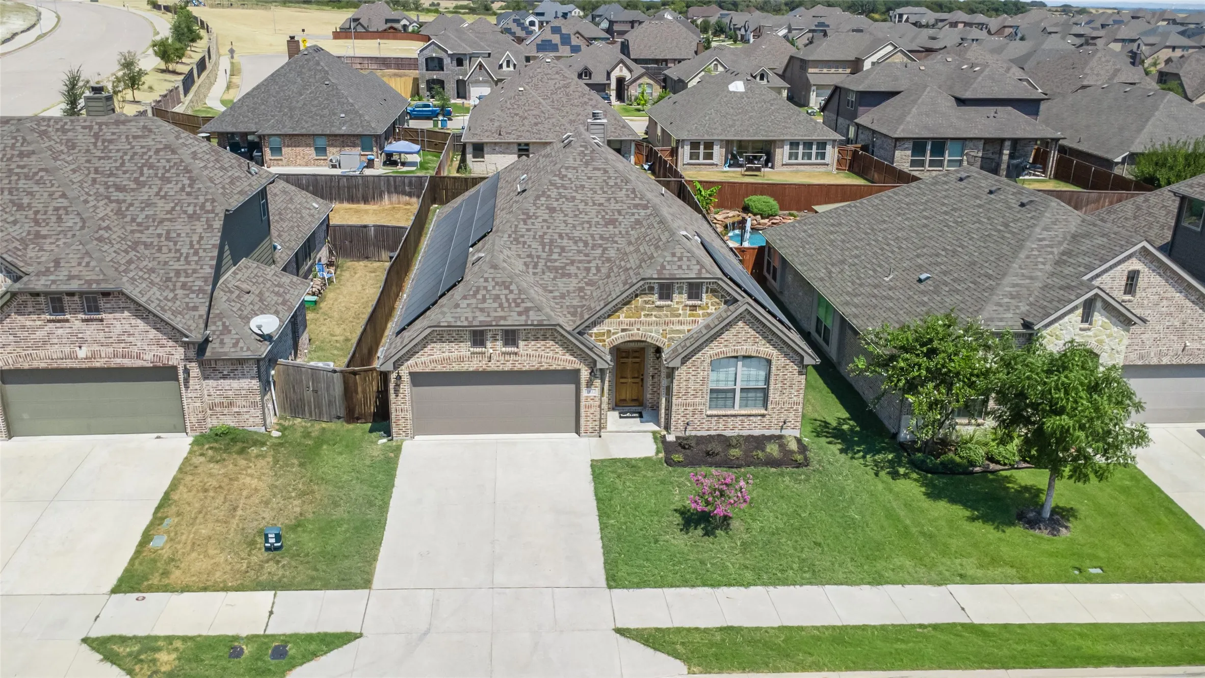 Single Family Residence For Sale in Tarrant County , 11812 Wax Myrtle Trail, Fort Worth, Texas 76108, 4 Bedroom, 2 Bathroom, 1 Garage spaces, 1,949 Sqft, built in 2021, mls#21373107, Real Estate Agent in Fort Worth, Homes For Sale in Tarrant county, Homes For Sale in Fort Worth, Realtor in Fort Worth Texas, Real Estate Brokerage Independent Realty Texas, Luminita Cordes Realtor