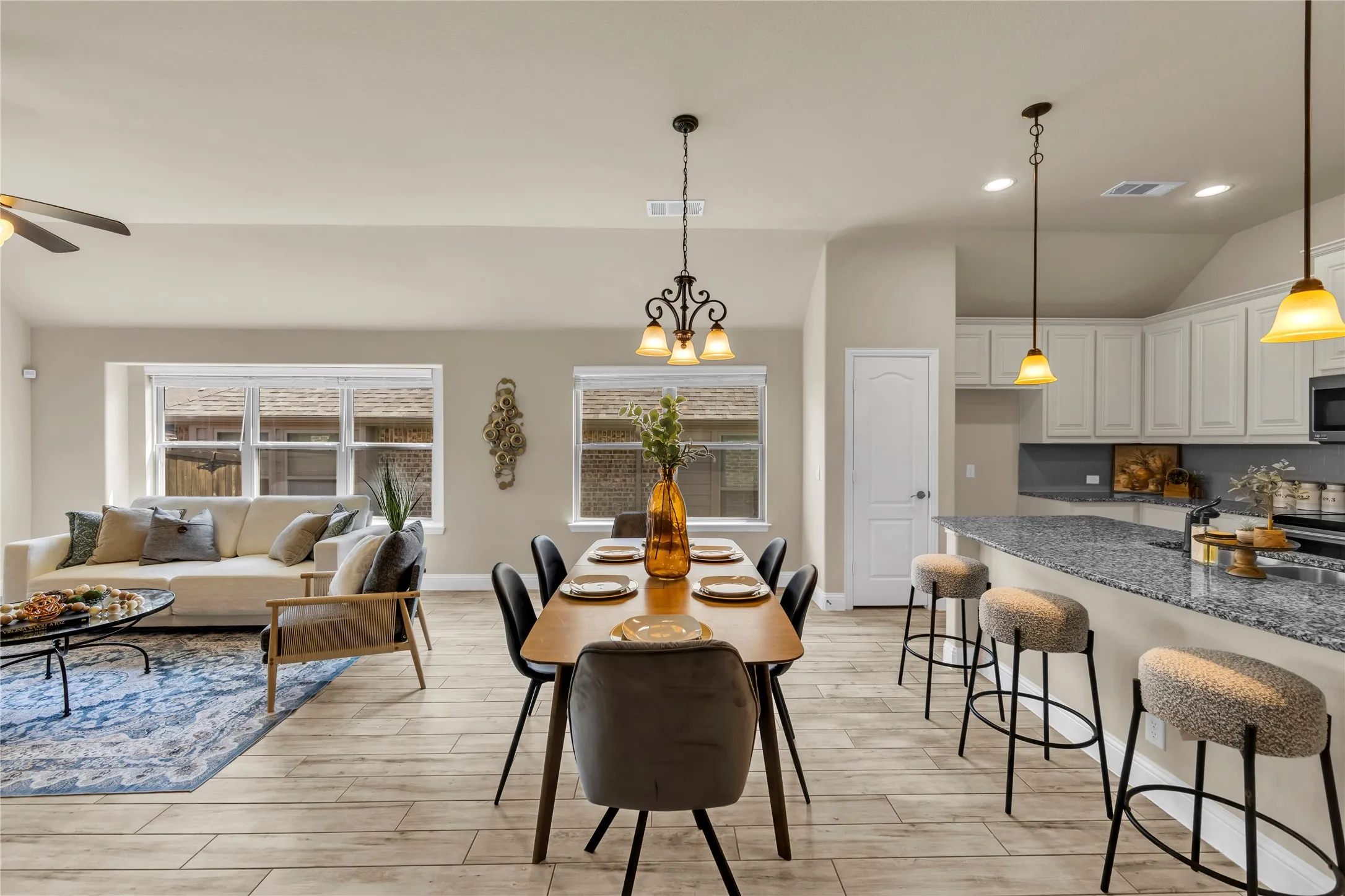 Single Family Residence For Sale in Tarrant County , 11812 Wax Myrtle Trail, Fort Worth, Texas 76108, 4 Bedroom, 2 Bathroom, 1 Garage spaces, 1,949 Sqft, built in 2021, mls#21373107, Real Estate Agent in Fort Worth, Homes For Sale in Tarrant county, Homes For Sale in Fort Worth, Realtor in Fort Worth Texas, Real Estate Brokerage Independent Realty Texas, Luminita Cordes Realtor