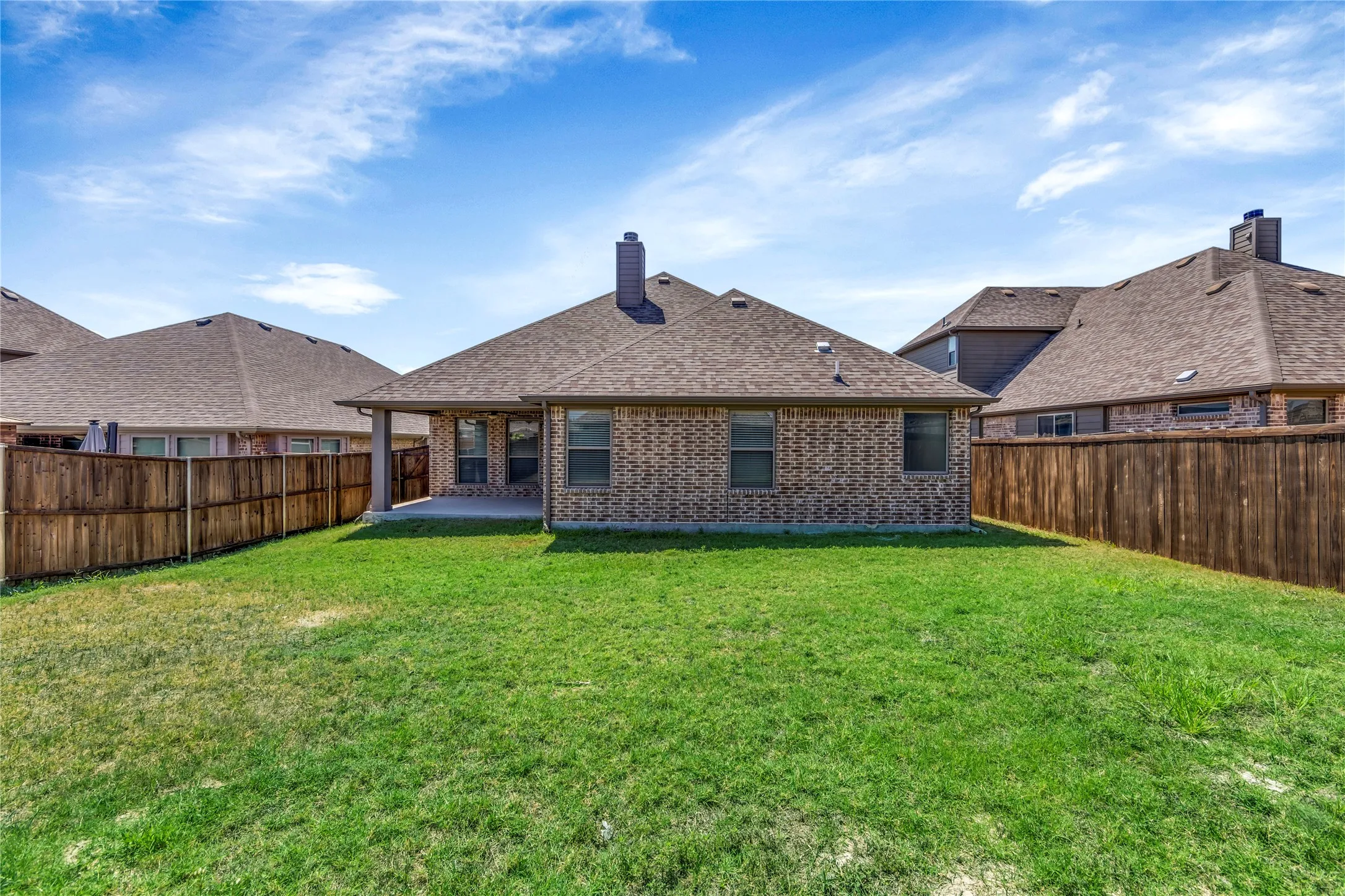 Single Family Residence For Sale in Tarrant County , 11812 Wax Myrtle Trail, Fort Worth, Texas 76108, 4 Bedroom, 2 Bathroom, 1 Garage spaces, 1,949 Sqft, built in 2021, mls#21373107, Real Estate Agent in Fort Worth, Homes For Sale in Tarrant county, Homes For Sale in Fort Worth, Realtor in Fort Worth Texas, Real Estate Brokerage Independent Realty Texas, Luminita Cordes Realtor