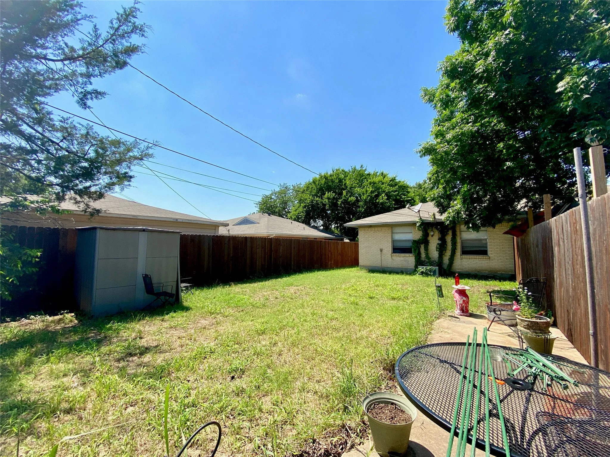 Duplex For Rent in Dallas County , 11220 Wyatt Street, Dallas, Texas 75218, 2 Bedroom, 1 Bathroom, Garage spaces, 1,019 Sqft, built in 1958, mls#21376948, Real Estate Agent in Dallas, Homes For Rent in Dallas county, Homes For Rent in Dallas, Realtor in Dallas Texas, Real Estate Brokerage Independent Realty Texas, Luminita Cordes Realtor