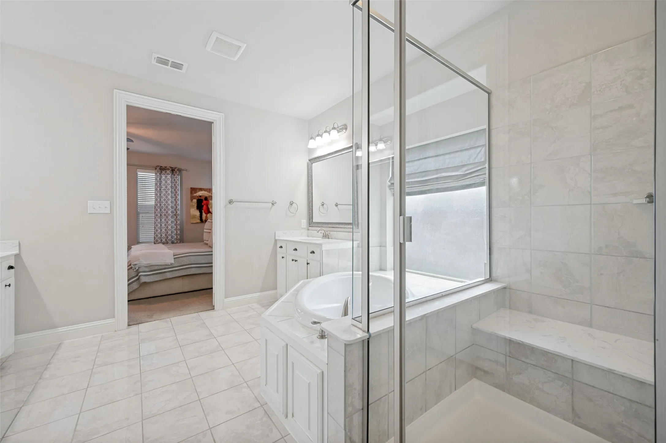 Single Family Residence For Sale in Denton County , 808 Nathanael Greene Court, Aubrey, Texas 76227, 4 Bedroom, 3 Bathroom, 2 Garage spaces, 2,872 Sqft, built in 2016, mls#21374959, Real Estate Agent in Aubrey, Homes For Sale in Denton county, Homes For Sale in Aubrey, Realtor in Aubrey Texas, Real Estate Brokerage Independent Realty Texas, Luminita Cordes Realtor