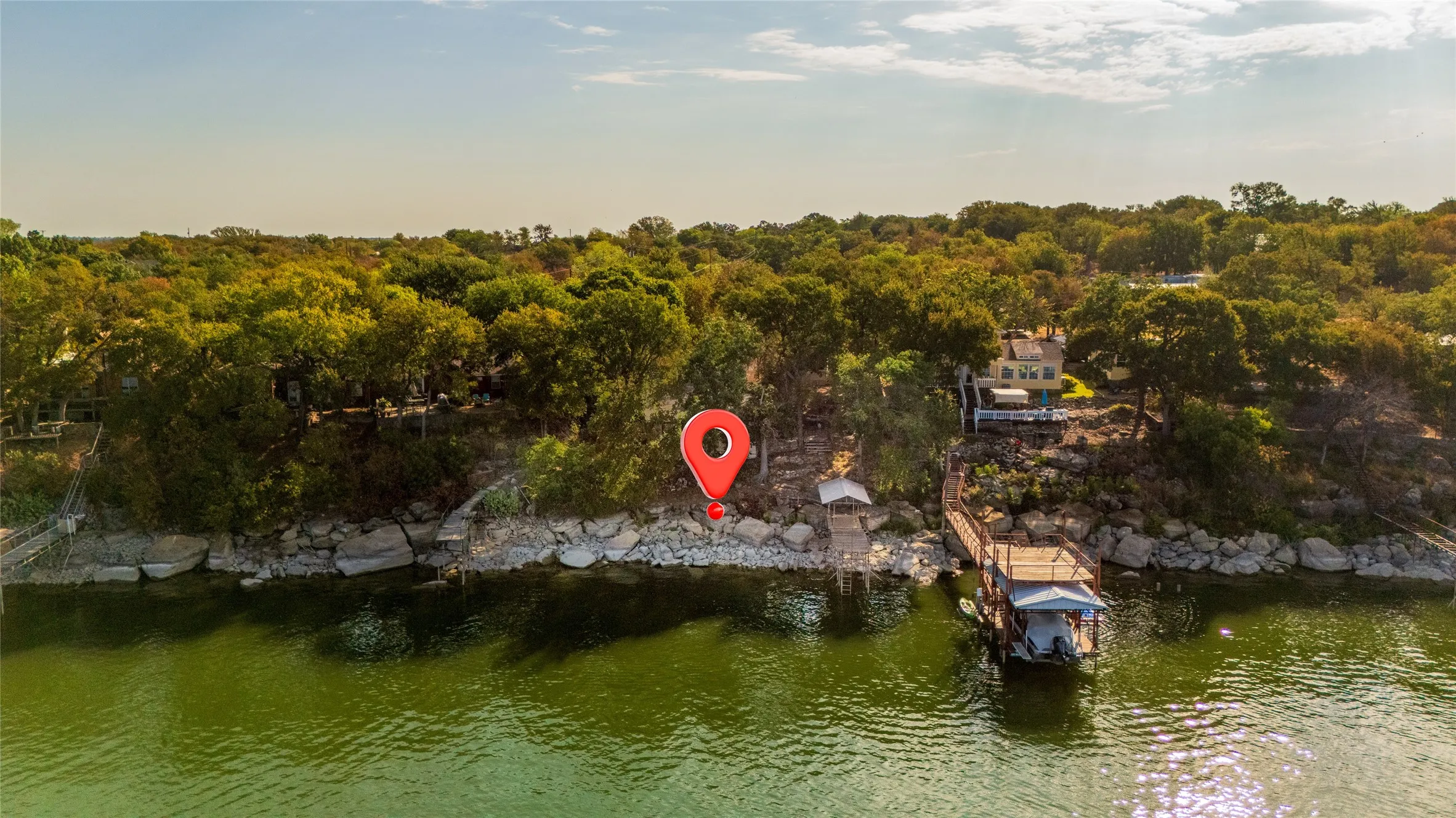Single Family Residence For Sale in Wise County , 1009 Mesquite Point, Lake Bridgeport, Texas 76426, 3 Bedroom, 2 Bathroom, 1 Garage spaces, 1,800 Sqft, built in 1970, mls#21376091, Real Estate Agent in Lake Bridgeport, Homes For Sale in Wise county, Homes For Sale in Lake Bridgeport, Realtor in Lake Bridgeport Texas, Real Estate Brokerage Independent Realty Texas, Luminita Cordes Realtor