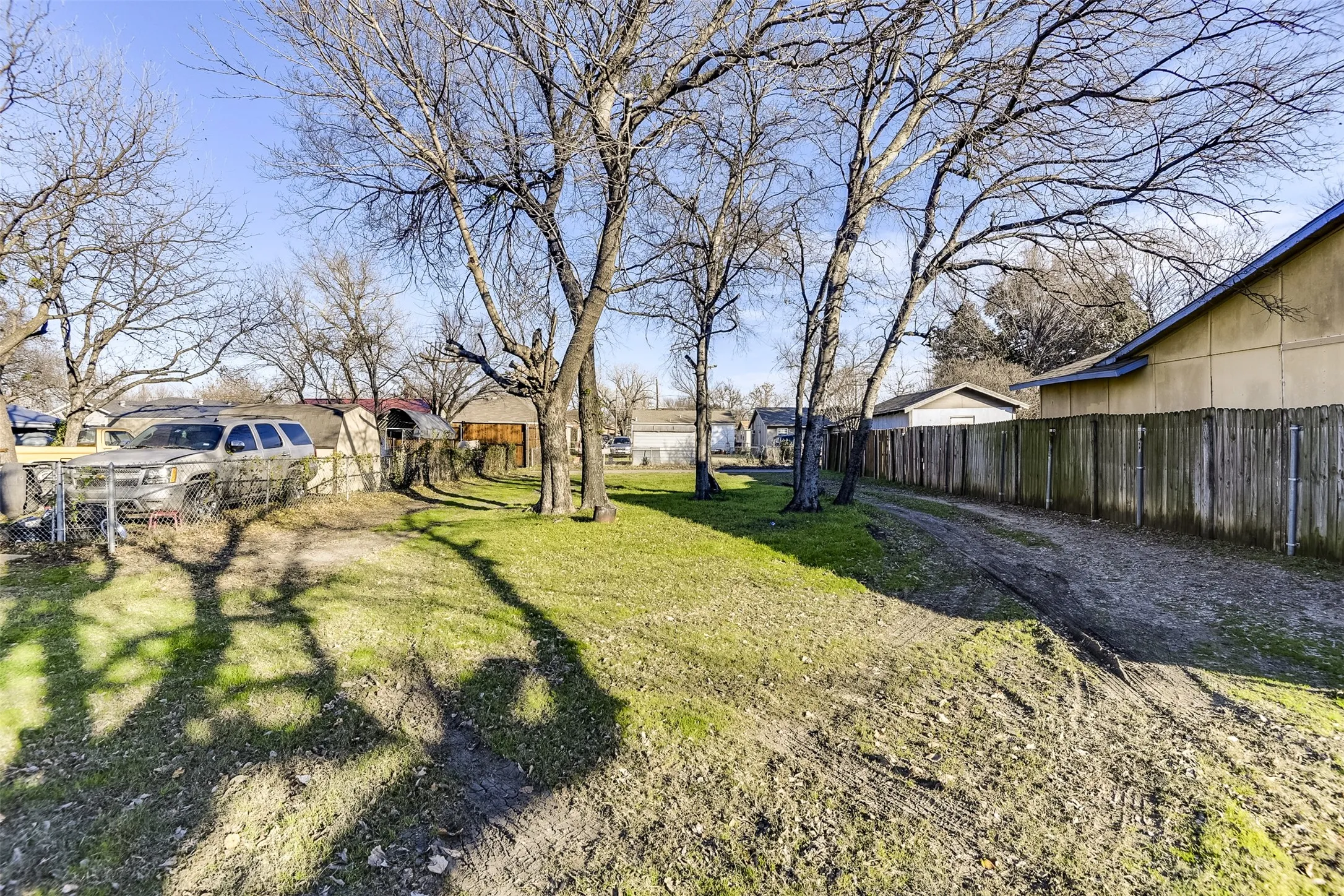 Unimproved Land For Sale in Dallas County , 4036 Pringle Drive, Dallas, Texas 75212, 0, 0, Garage spaces, 0 Sqft, built in 0, mls#21376951, Real Estate Agent in Dallas, Homes For Sale in Dallas county, Homes For Sale in Dallas, Realtor in Dallas Texas, Real Estate Brokerage Independent Realty Texas, Luminita Cordes Realtor