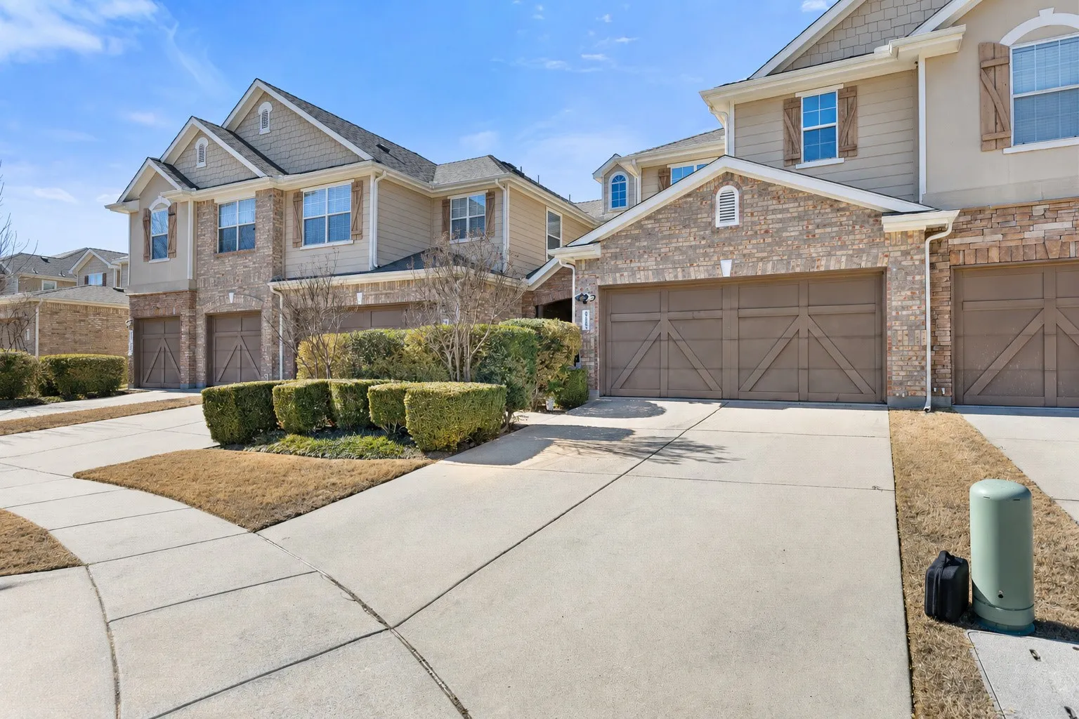 Townhouse For Sale in Collin County , 6225 Madrone Court, Plano, Texas 75074, 3 Bedroom, 3 Bathroom, 2 Garage spaces, 1,573 Sqft, built in 2008, mls#21373063, Real Estate Agent in Plano, Homes For Sale in Collin county, Homes For Sale in Plano, Realtor in Plano Texas, Real Estate Brokerage Independent Realty Texas, Luminita Cordes Realtor