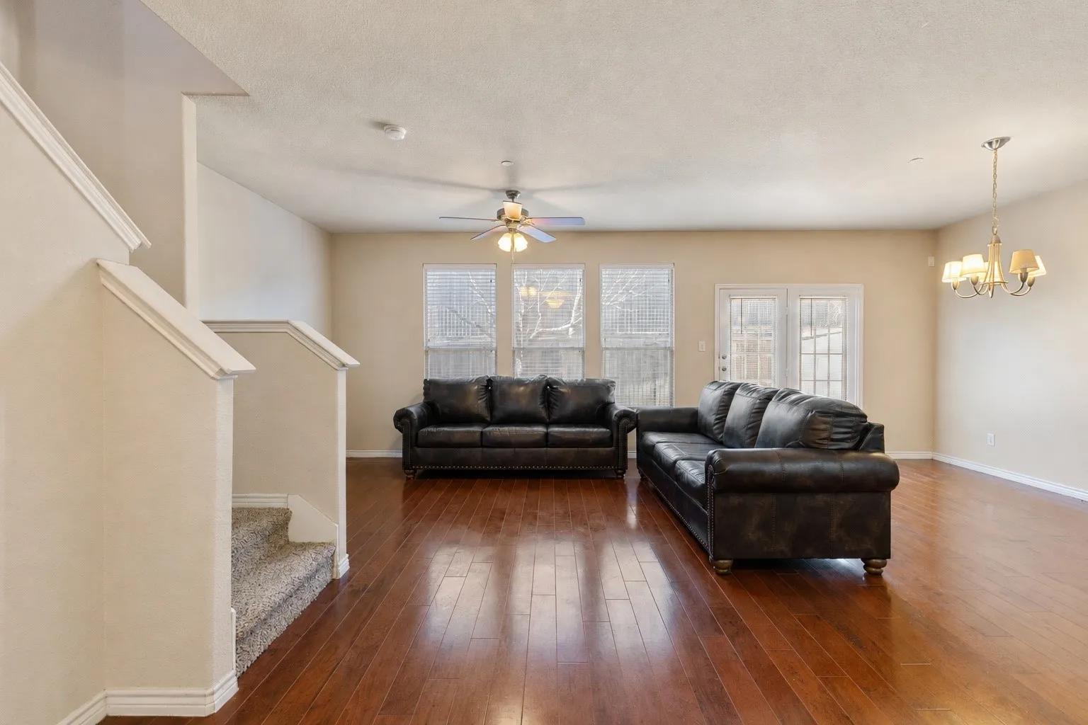 Townhouse For Sale in Collin County , 6225 Madrone Court, Plano, Texas 75074, 3 Bedroom, 3 Bathroom, 2 Garage spaces, 1,573 Sqft, built in 2008, mls#21373063, Real Estate Agent in Plano, Homes For Sale in Collin county, Homes For Sale in Plano, Realtor in Plano Texas, Real Estate Brokerage Independent Realty Texas, Luminita Cordes Realtor