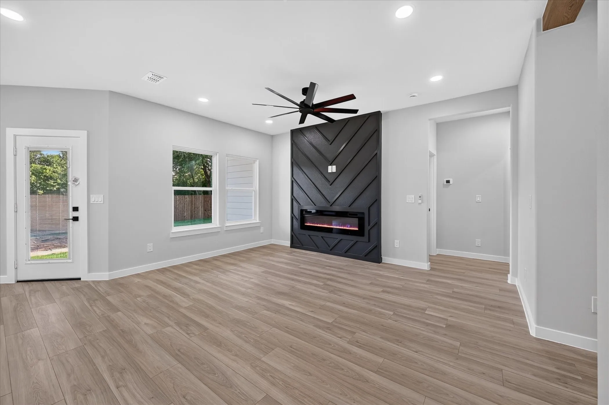 Single Family Residence For Sale in Denton County , 3057 Brandywine, Denton, Texas 76209, 3 Bedroom, 2 Bathroom, 2 Garage spaces, 1,450 Sqft, built in 2026, mls#21373809, Real Estate Agent in Denton, Homes For Sale in Denton county, Homes For Sale in Denton, Realtor in Denton Texas, Real Estate Brokerage Independent Realty Texas, Luminita Cordes Realtor