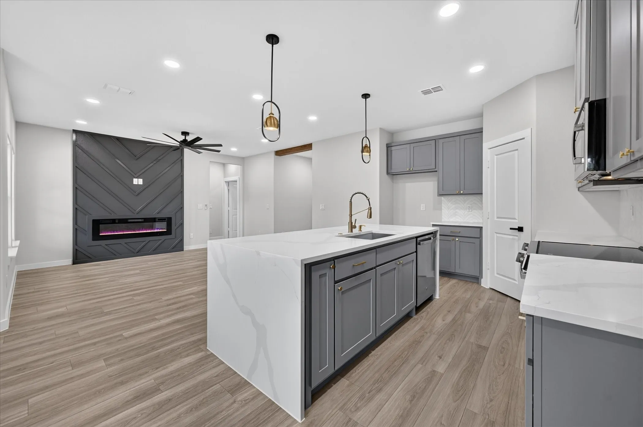 Single Family Residence For Sale in Denton County , 3057 Brandywine, Denton, Texas 76209, 3 Bedroom, 2 Bathroom, 2 Garage spaces, 1,450 Sqft, built in 2026, mls#21373809, Real Estate Agent in Denton, Homes For Sale in Denton county, Homes For Sale in Denton, Realtor in Denton Texas, Real Estate Brokerage Independent Realty Texas, Luminita Cordes Realtor
