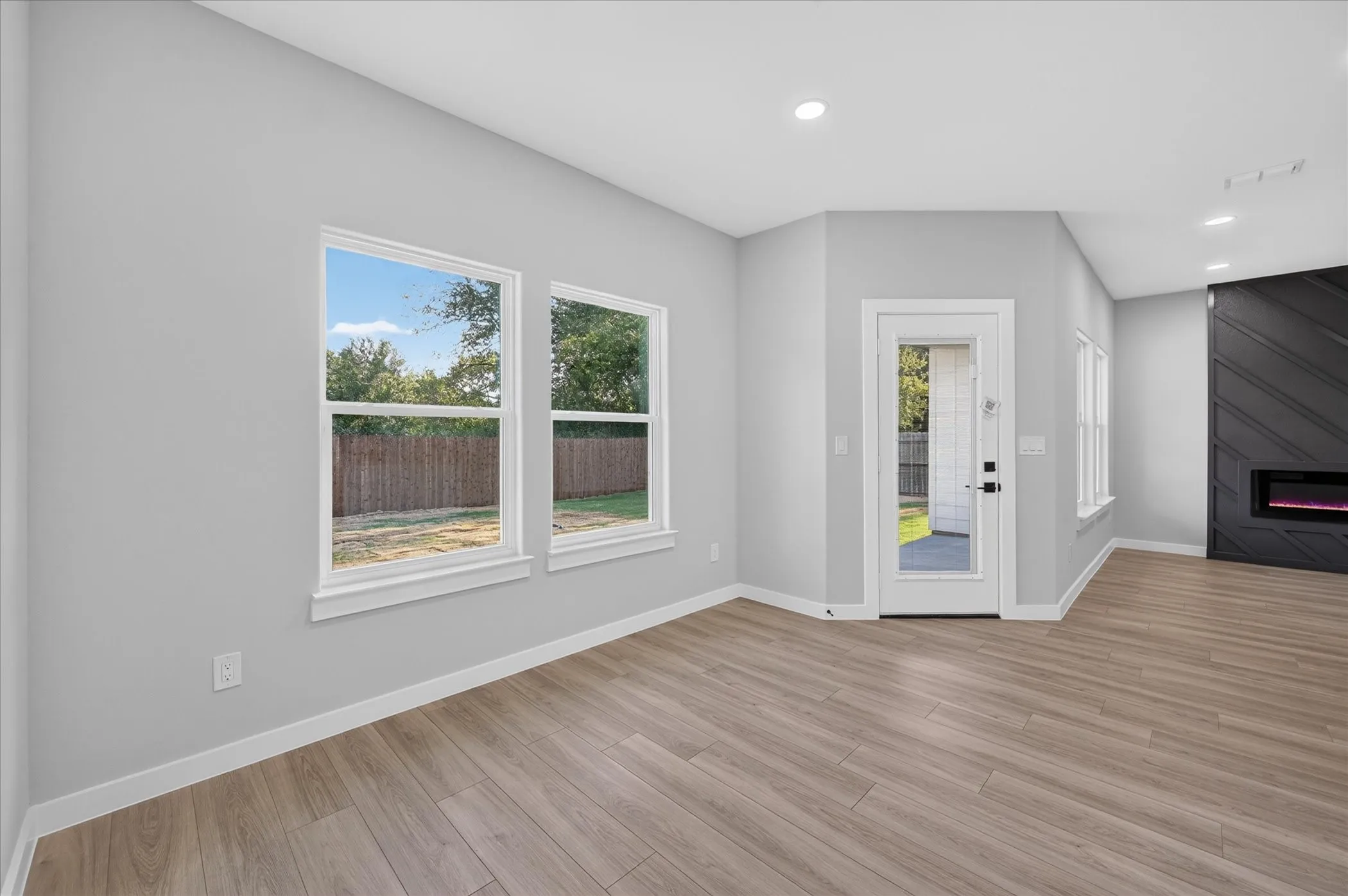 Single Family Residence For Sale in Denton County , 3057 Brandywine, Denton, Texas 76209, 3 Bedroom, 2 Bathroom, 2 Garage spaces, 1,450 Sqft, built in 2026, mls#21373809, Real Estate Agent in Denton, Homes For Sale in Denton county, Homes For Sale in Denton, Realtor in Denton Texas, Real Estate Brokerage Independent Realty Texas, Luminita Cordes Realtor