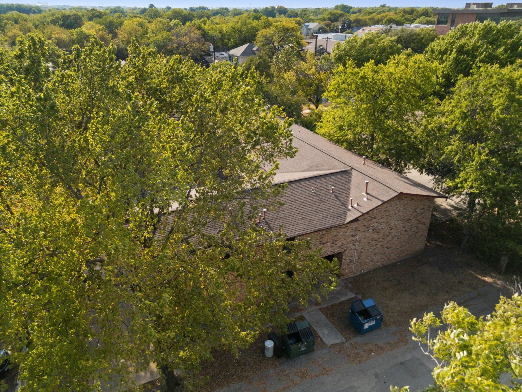 Single Family Residence For Rent in Denton County , 1108 N Elm Street 3, Denton, Texas 76201, 2 Bedroom, 1 Bathroom, Garage spaces, 850 Sqft, built in 1968, mls#21364378, Real Estate Agent in Denton, Homes For Rent in Denton county, Homes For Rent in Denton, Realtor in Denton Texas, Real Estate Brokerage Independent Realty Texas, Luminita Cordes Realtor