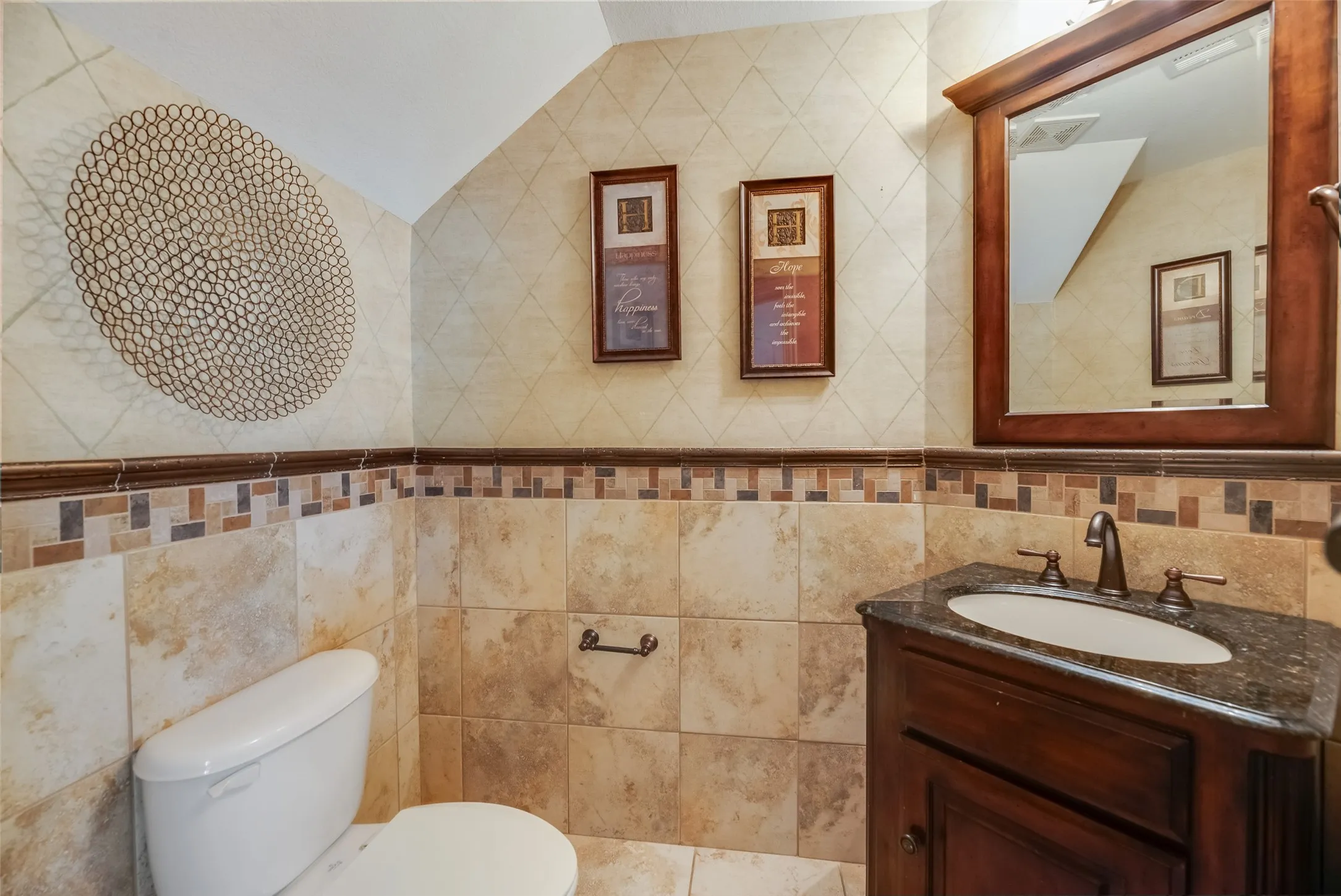 Single Family Residence For Sale in Tarrant County , 409 Silverado Trail, Keller, Texas 76248, 4 Bedroom, 5 Bathroom, 2 Garage spaces, 5,153 Sqft, built in 2007, mls#21374744, Real Estate Agent in Keller, Homes For Sale in Tarrant county, Homes For Sale in Keller, Realtor in Keller Texas, Real Estate Brokerage Independent Realty Texas, Luminita Cordes Realtor