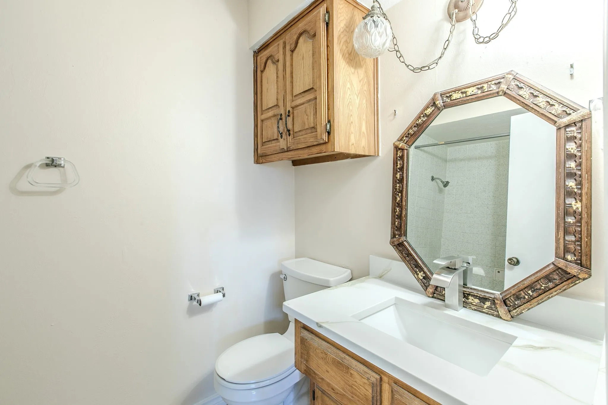 Single Family Residence For Sale in Dallas County , 528 Edmonds Way, De Soto, Texas 75115, 3 Bedroom, 2 Bathroom, 2 Garage spaces, 1,786 Sqft, built in 1978, mls#21376537, Real Estate Agent in De Soto, Homes For Sale in Dallas county, Homes For Sale in De Soto, Realtor in De Soto Texas, Real Estate Brokerage Independent Realty Texas, Luminita Cordes Realtor