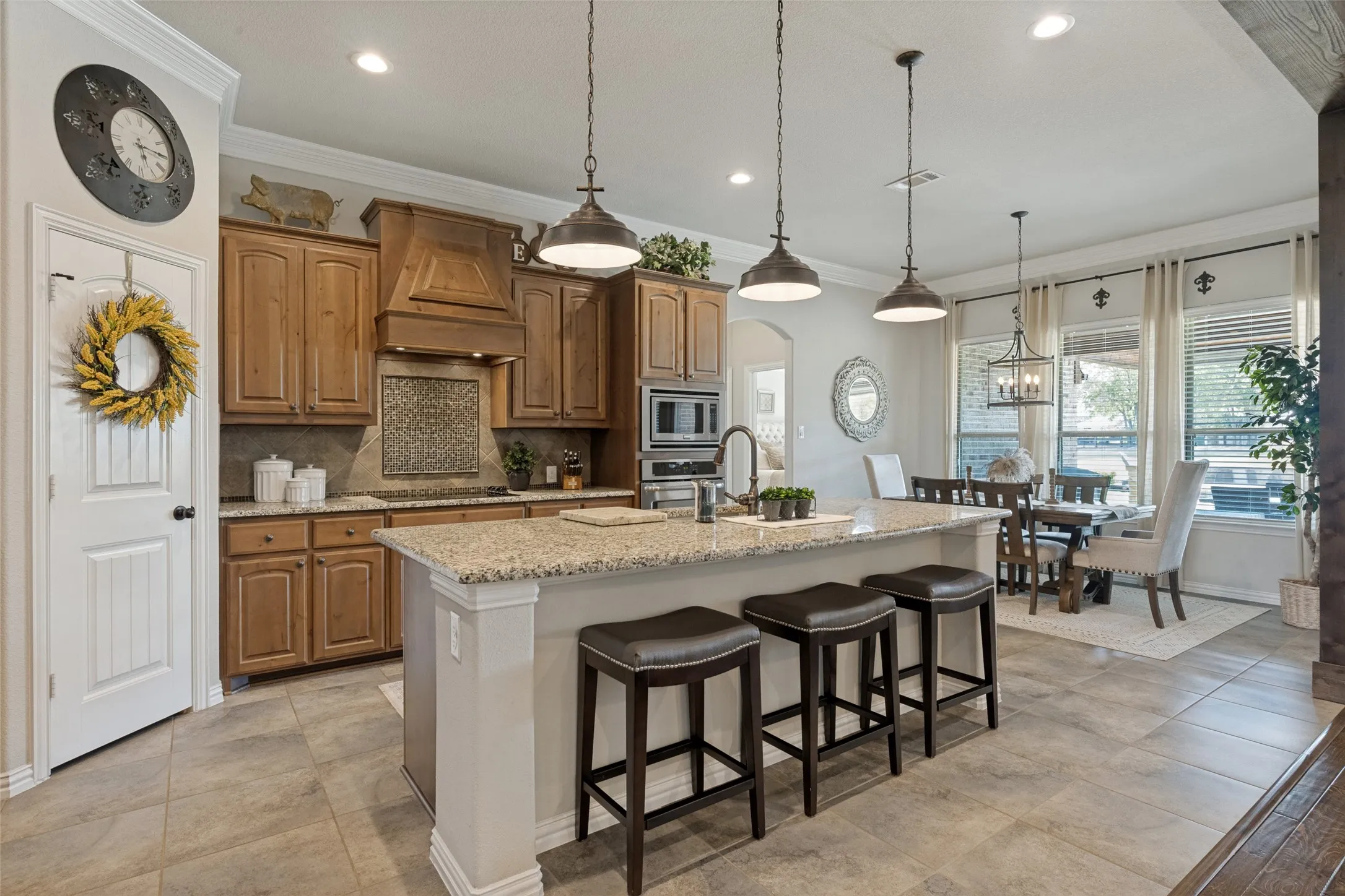 Single Family Residence For Sale in Wise County , 110 High Ridge Court, Decatur, Texas 76234, 4 Bedroom, 3 Bathroom, 3 Garage spaces, 2,785 Sqft, built in 2017, mls#21367987, Real Estate Agent in Decatur, Homes For Sale in Wise county, Homes For Sale in Decatur, Realtor in Decatur Texas, Real Estate Brokerage Independent Realty Texas, Luminita Cordes Realtor