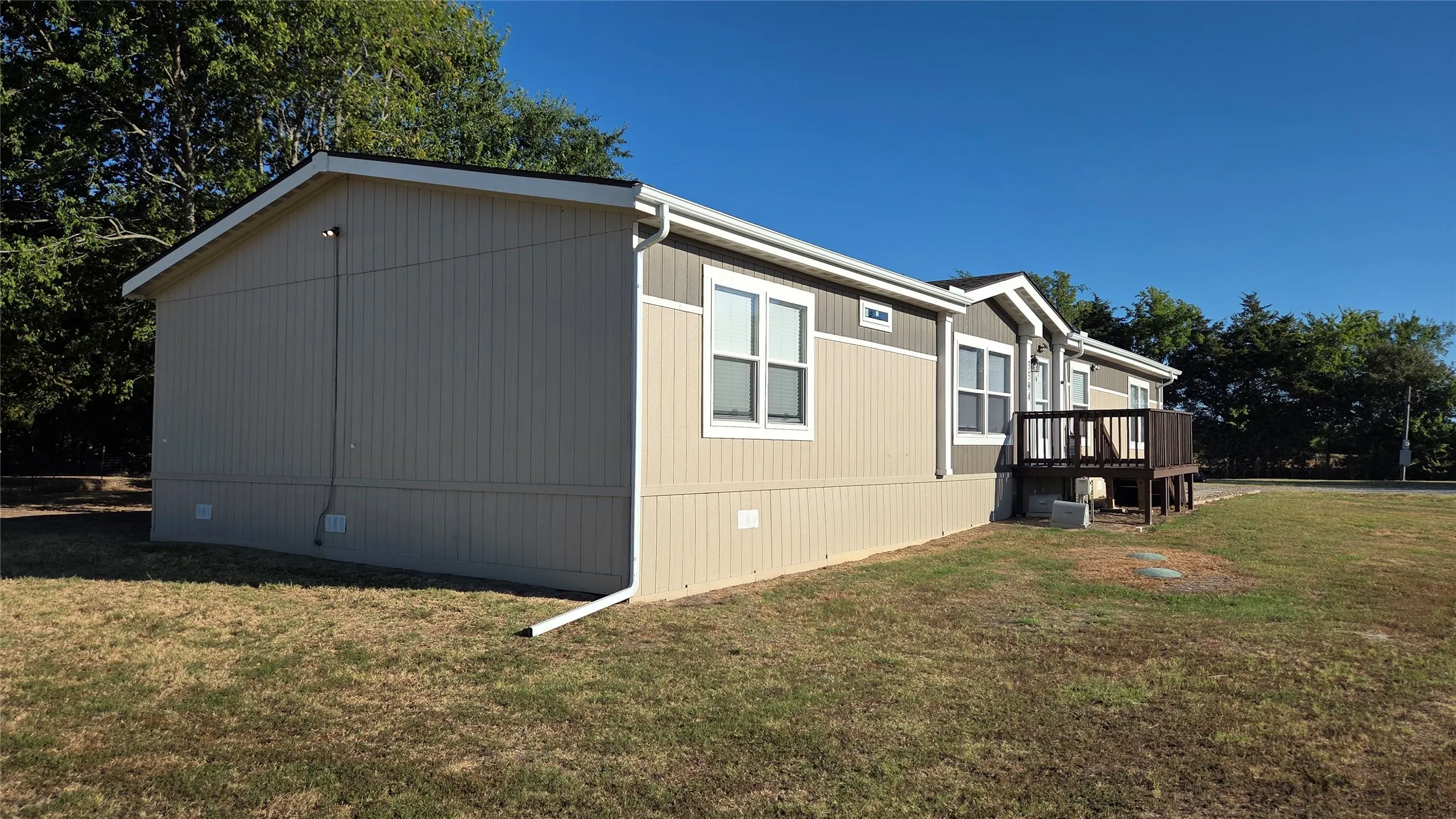 Manufactured Home For Sale in Hunt County , 3394 Fm 2874, Commerce, Texas 75428, 4 Bedroom, 2 Bathroom, Garage spaces, 2,220 Sqft, built in 2016, mls#21376954, Real Estate Agent in Commerce, Homes For Sale in Hunt county, Homes For Sale in Commerce, Realtor in Commerce Texas, Real Estate Brokerage Independent Realty Texas, Luminita Cordes Realtor