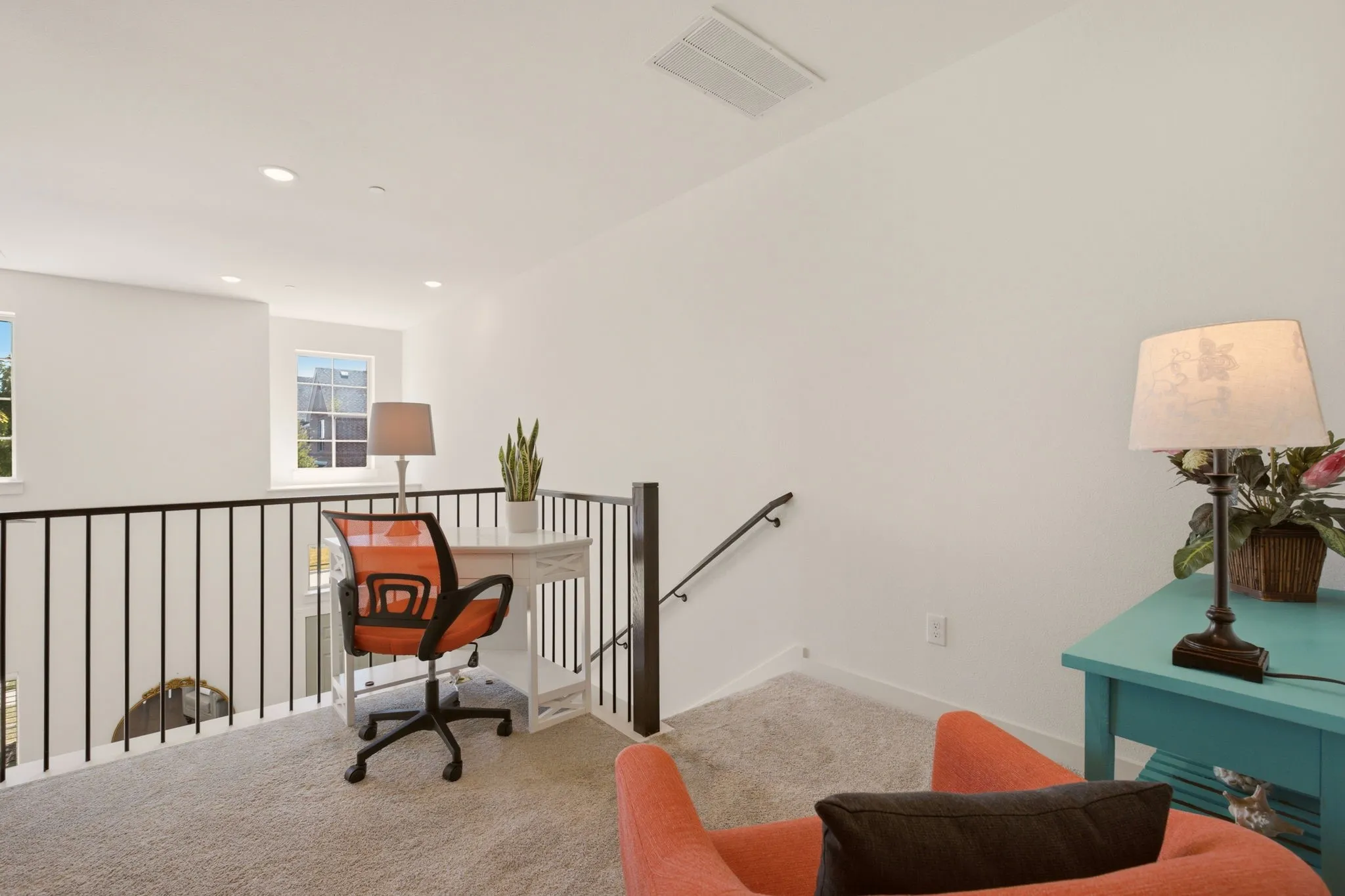 Townhouse For Sale in Collin County , 5904 Ridgeline Drive, Mc Kinney, Texas 75070, 2 Bedroom, 3 Bathroom, 2 Garage spaces, 1,377 Sqft, built in 2020, mls#21374575, Real Estate Agent in Mc Kinney, Homes For Sale in Collin county, Homes For Sale in Mc Kinney, Realtor in Mc Kinney Texas, Real Estate Brokerage Independent Realty Texas, Luminita Cordes Realtor
