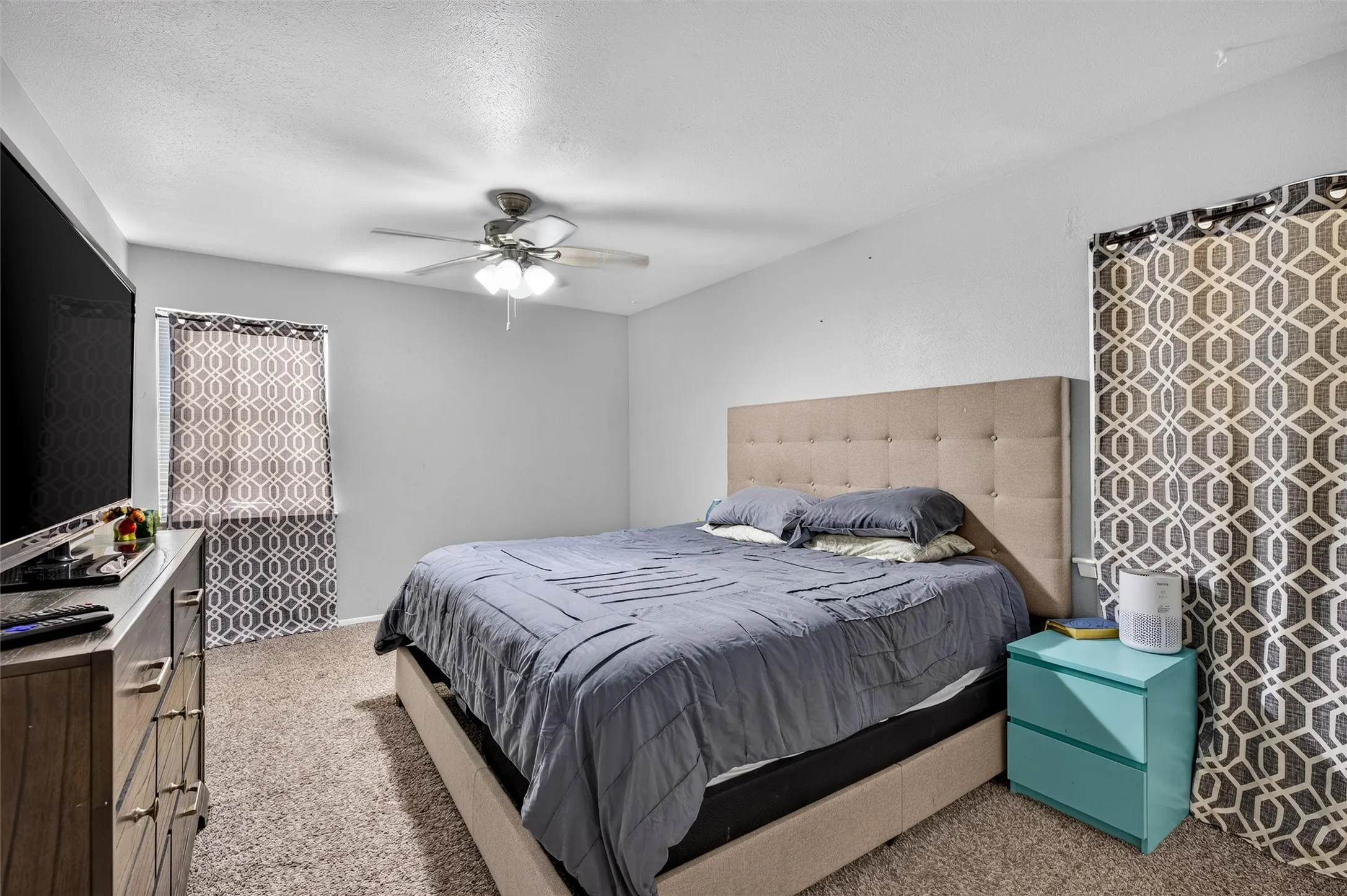 Single Family Residence For Sale in Tarrant County , 800 Ruidoso Drive, Saginaw, Texas 76179, 4 Bedroom, 2 Bathroom, Garage spaces, 2,038 Sqft, built in 1970, mls#21376926, Real Estate Agent in Saginaw, Homes For Sale in Tarrant county, Homes For Sale in Saginaw, Realtor in Saginaw Texas, Real Estate Brokerage Independent Realty Texas, Luminita Cordes Realtor