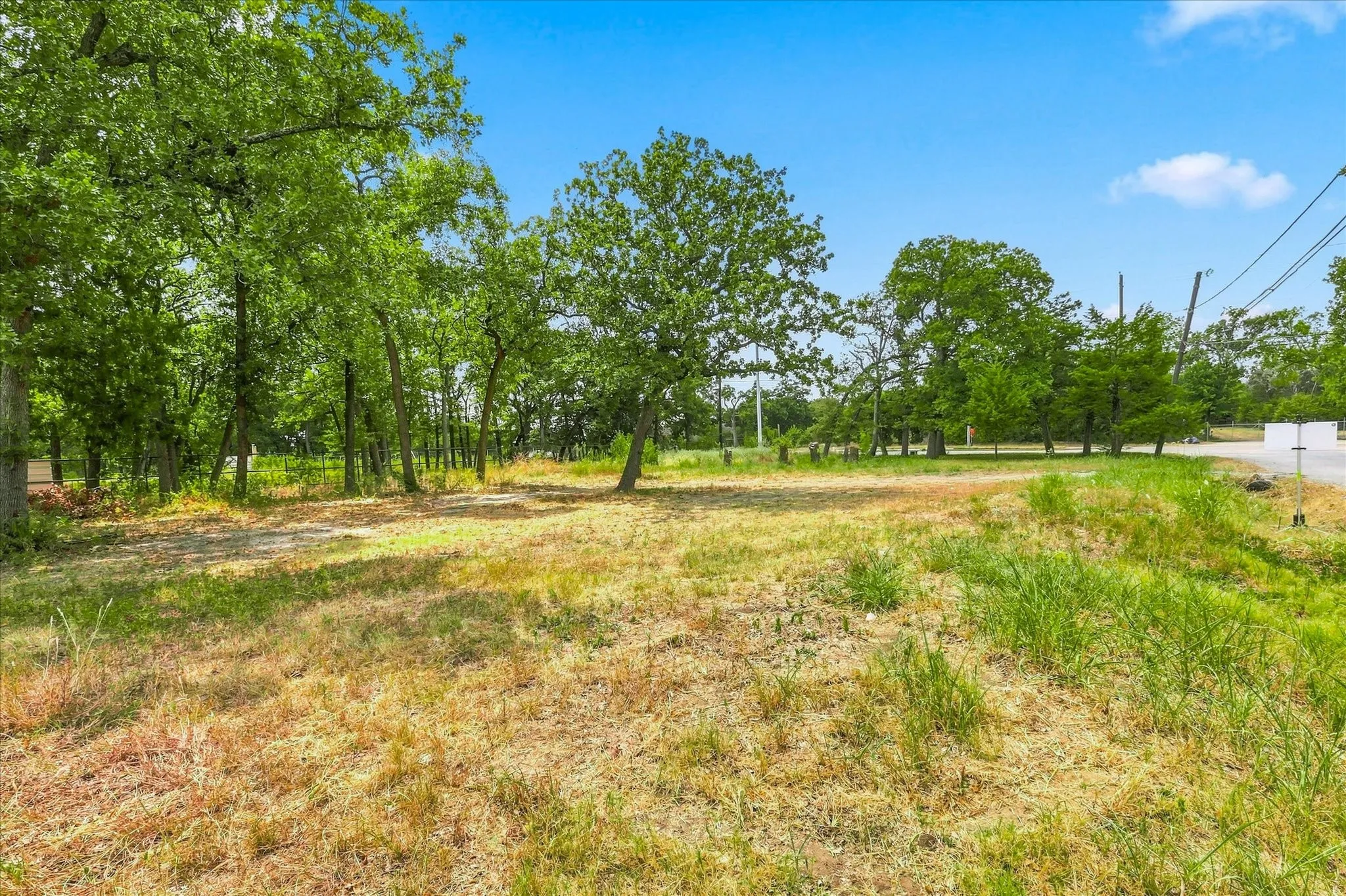 Unimproved Land For Sale in Dallas County , 2000 Dowdy Ferry Road, Dallas, Texas 75217, 0, 0, Garage spaces, 0 Sqft, built in 0, mls#21373310, Real Estate Agent in Dallas, Homes For Sale in Dallas county, Homes For Sale in Dallas, Realtor in Dallas Texas, Real Estate Brokerage Independent Realty Texas, Luminita Cordes Realtor