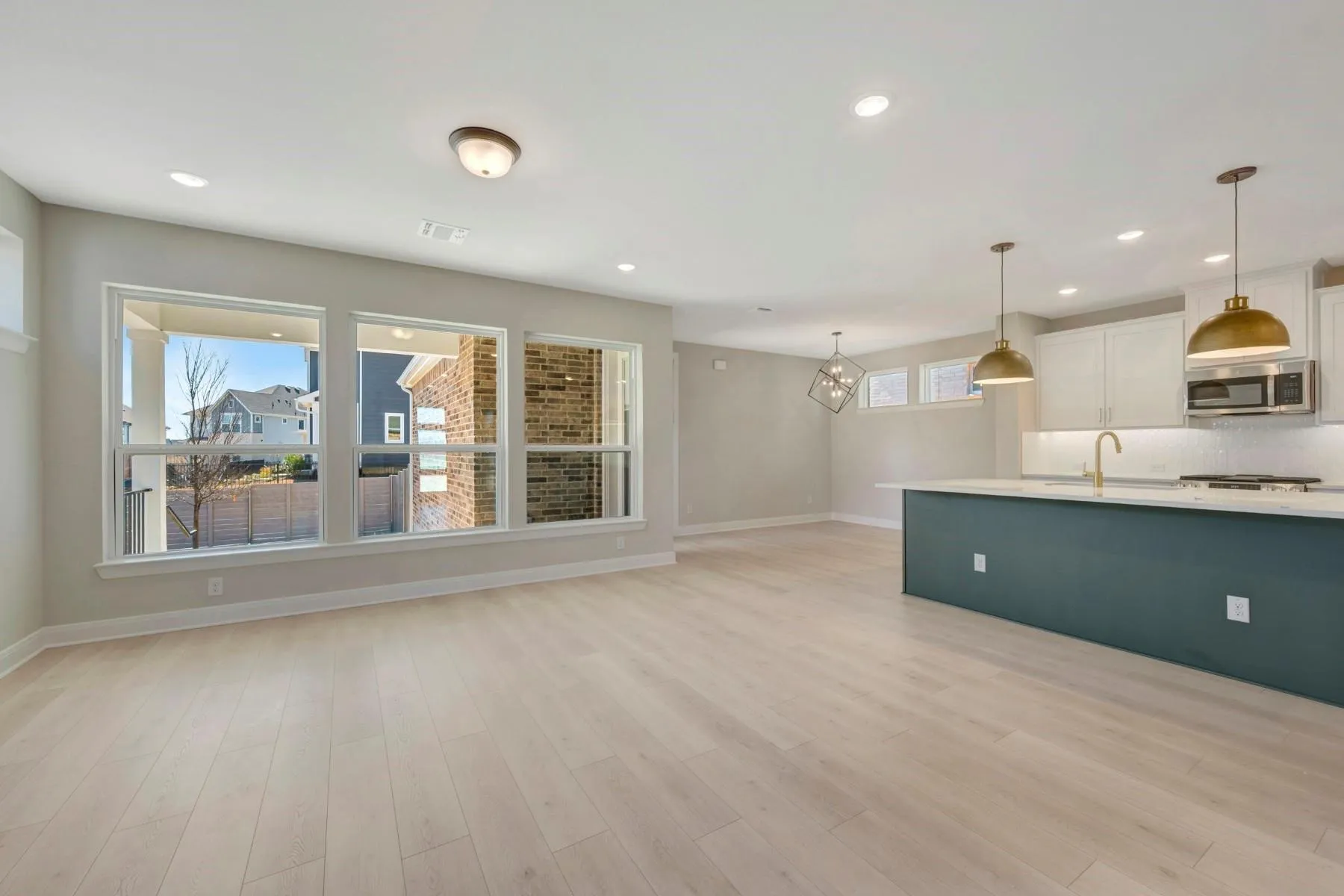 Single Family Residence For Rent in Collin County , 4901 Vizsla Lane, Mc Kinney, Texas 75071, 3 Bedroom, 3 Bathroom, 2 Garage spaces, 2,107 Sqft, built in 2025, mls#21376872, Real Estate Agent in Mc Kinney, Homes For Rent in Collin county, Homes For Rent in Mc Kinney, Realtor in Mc Kinney Texas, Real Estate Brokerage Independent Realty Texas, Luminita Cordes Realtor
