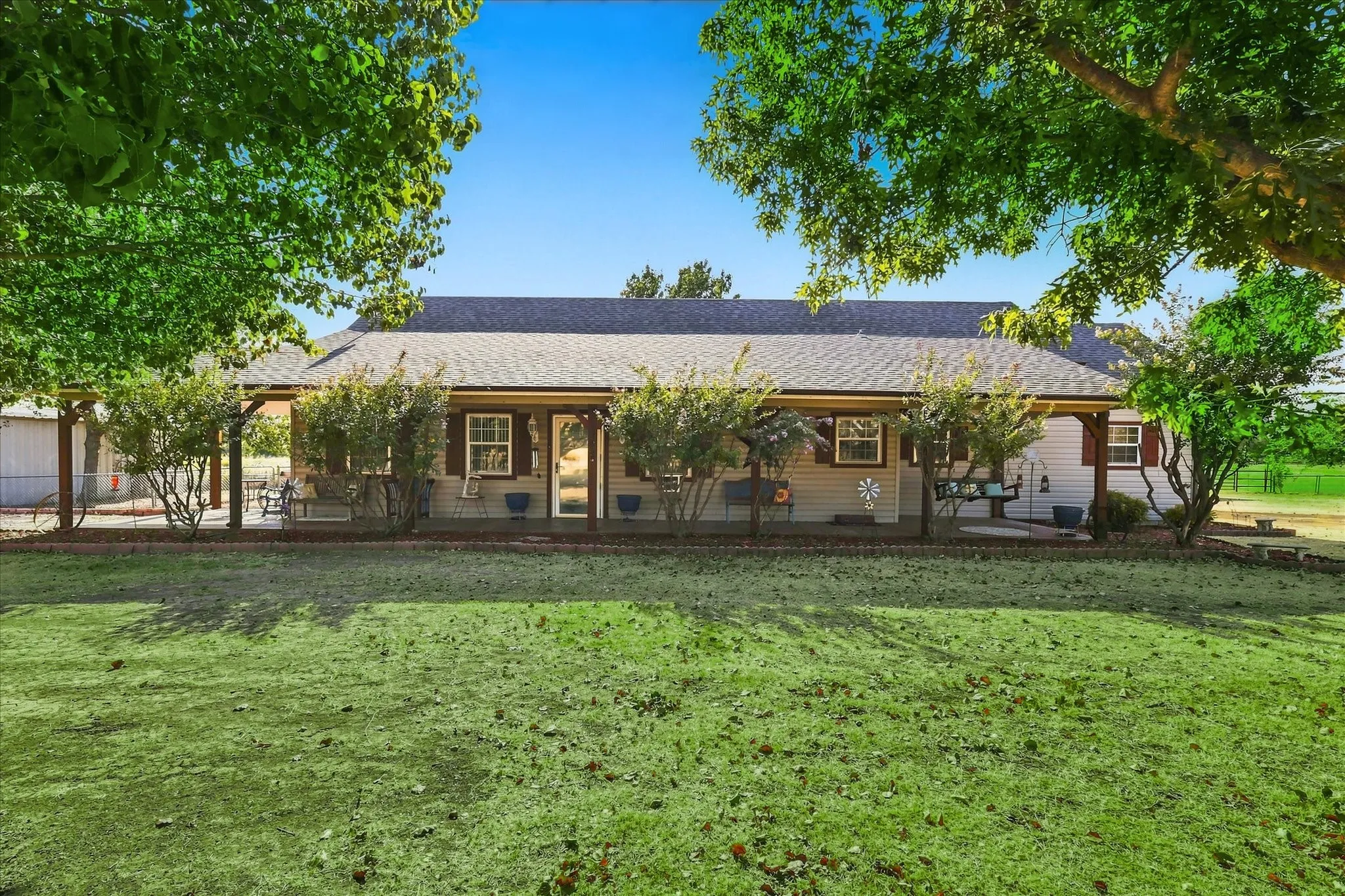 Single Family Residence For Sale
