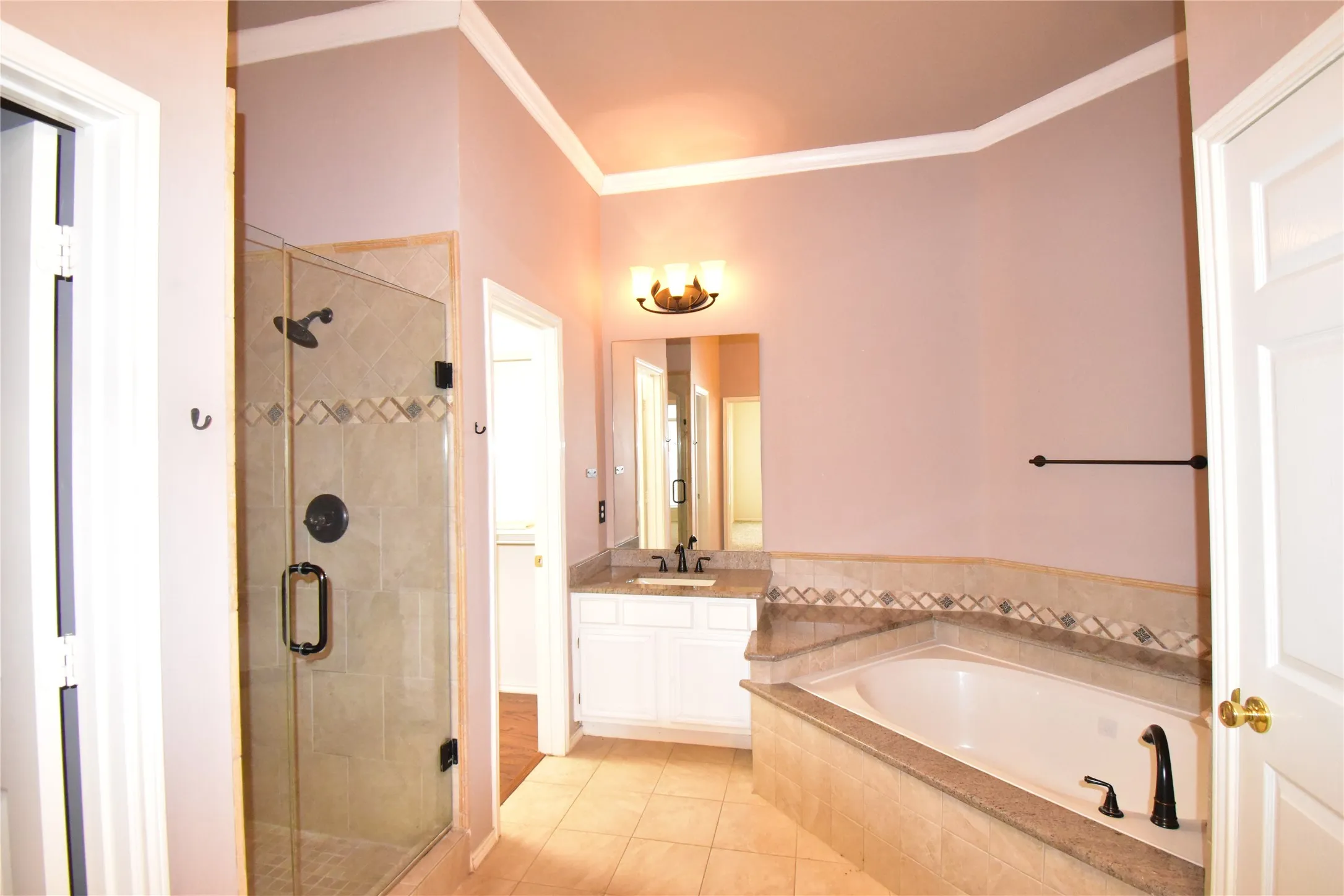 Single Family Residence For Sale in Collin County , 3313 Ocala Court, Plano, Texas 75025, 4 Bedroom, 2 Bathroom, 2 Garage spaces, 2,162 Sqft, built in 1996, mls#21376991, Real Estate Agent in Plano, Homes For Sale in Collin county, Homes For Sale in Plano, Realtor in Plano Texas, Real Estate Brokerage Independent Realty Texas, Luminita Cordes Realtor
