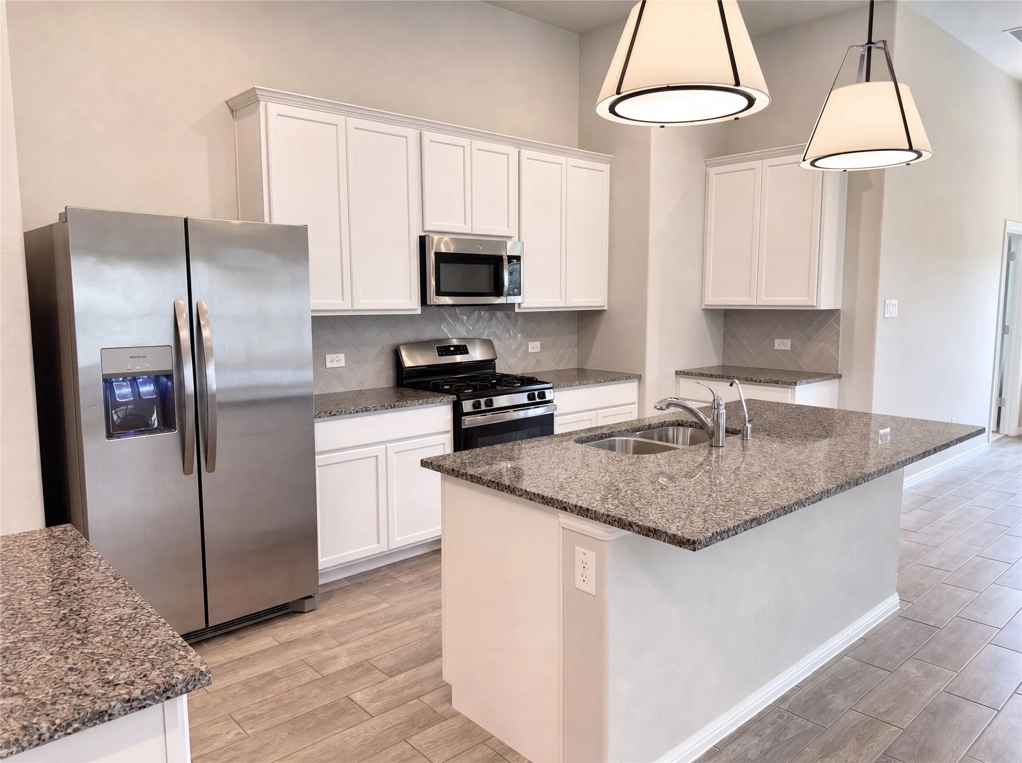 Single Family Residence For Sale in Denton County , 7601 Santolina Drive, Denton, Texas 76226, 5 Bedroom, 4 Bathroom, 2 Garage spaces, 3,023 Sqft, built in 2024, mls#21376992, Real Estate Agent in Denton, Homes For Sale in Denton county, Homes For Sale in Denton, Realtor in Denton Texas, Real Estate Brokerage Independent Realty Texas, Luminita Cordes Realtor