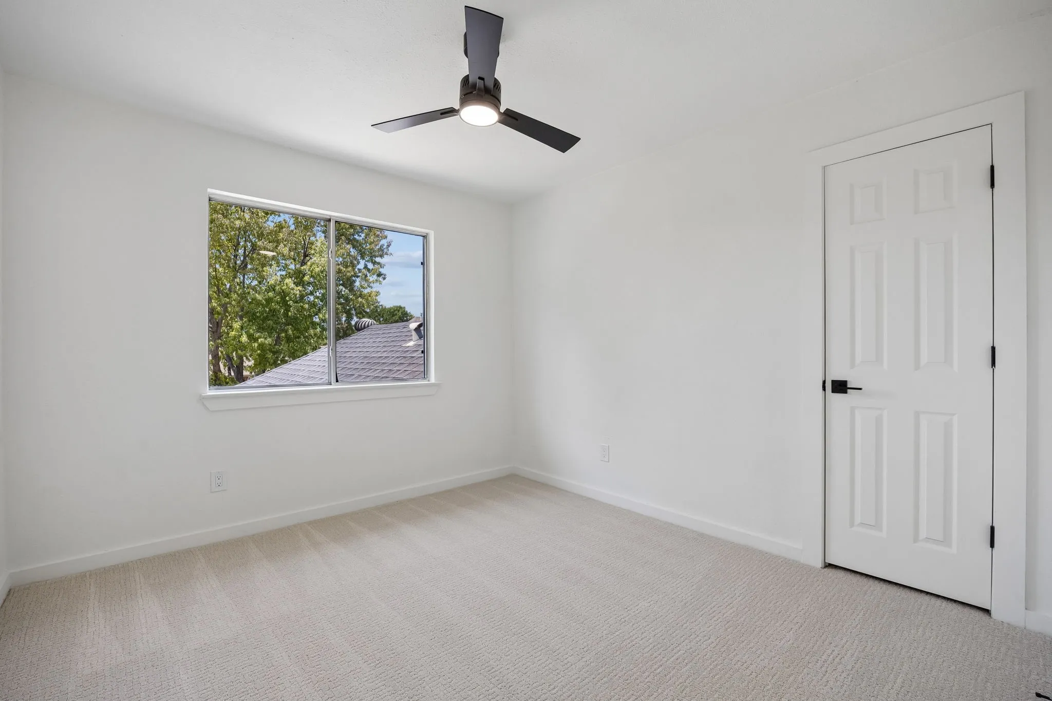 Single Family Residence For Sale in Collin County , 6729 Macintosh Drive, Plano, Texas 75023, 4 Bedroom, 3 Bathroom, 2 Garage spaces, 2,328 Sqft, built in 1990, mls#21375438, Real Estate Agent in Plano, Homes For Sale in Collin county, Homes For Sale in Plano, Realtor in Plano Texas, Real Estate Brokerage Independent Realty Texas, Luminita Cordes Realtor