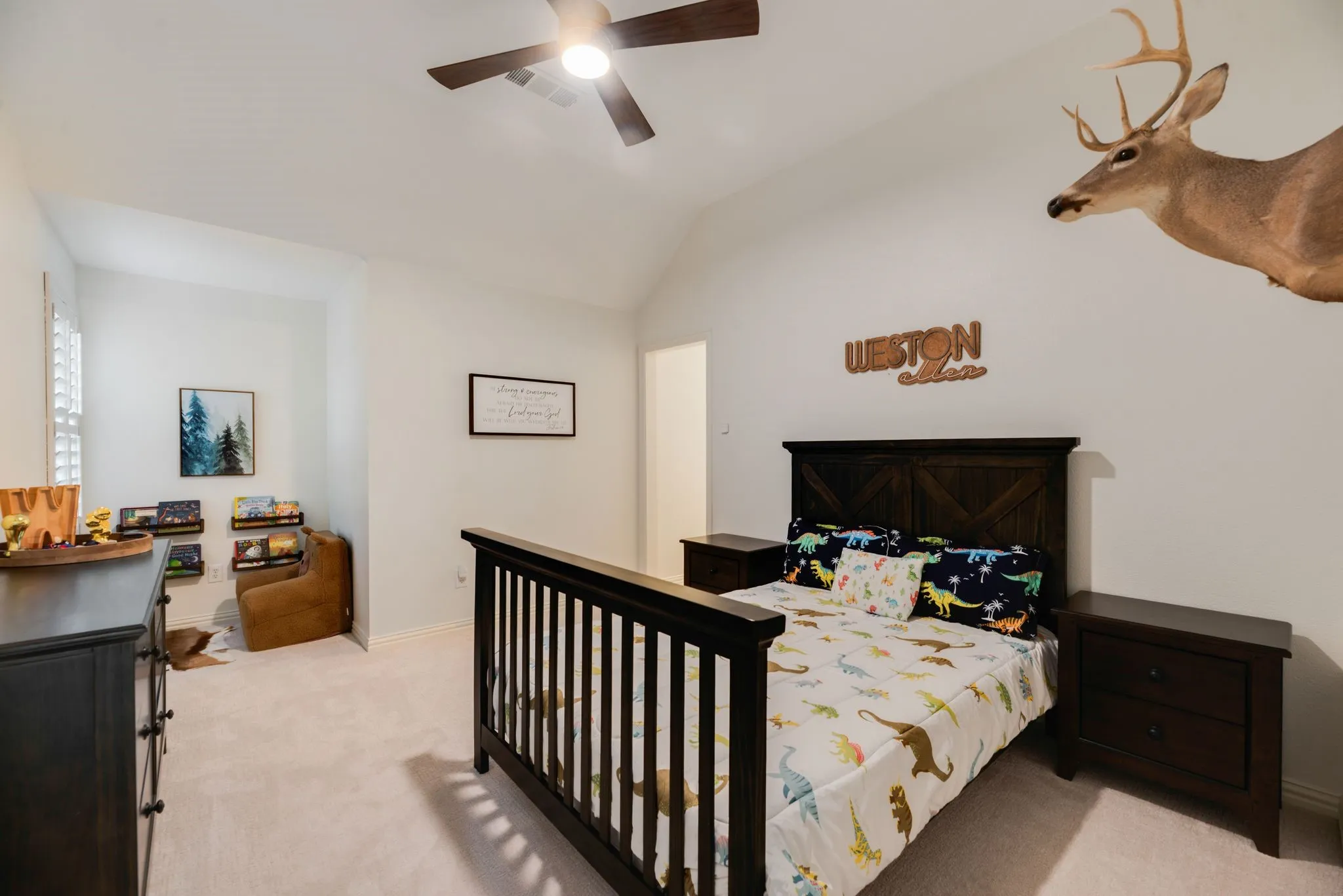 Single Family Residence For Sale in Denton County , 8700 Scarlet Trail, Lantana, Texas 76226, 4 Bedroom, 4 Bathroom, 3 Garage spaces, 3,635 Sqft, built in 2011, mls#21376996, Real Estate Agent in Lantana, Homes For Sale in Denton county, Homes For Sale in Lantana, Realtor in Lantana Texas, Real Estate Brokerage Independent Realty Texas, Luminita Cordes Realtor