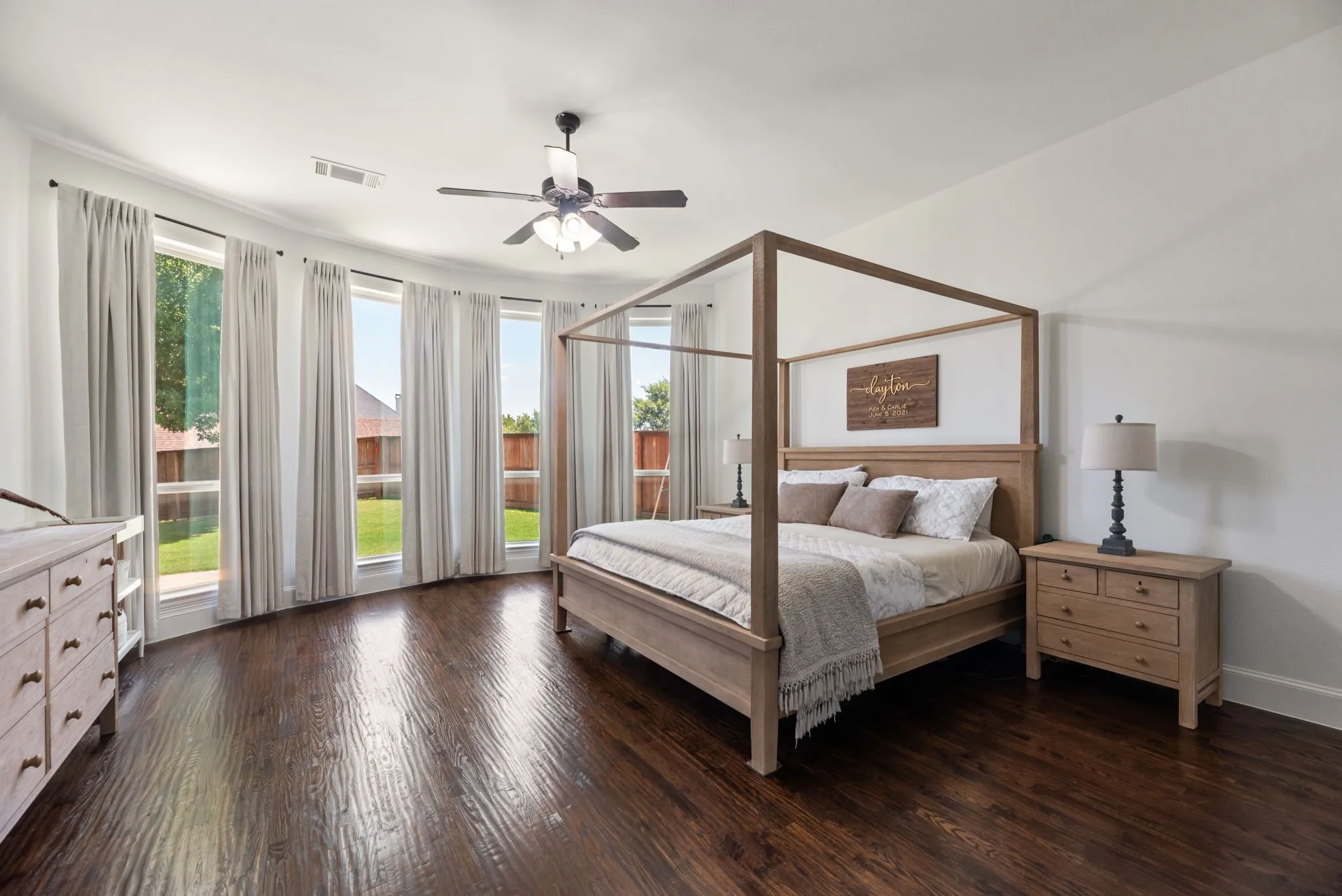 Single Family Residence For Sale in Denton County , 8700 Scarlet Trail, Lantana, Texas 76226, 4 Bedroom, 4 Bathroom, 3 Garage spaces, 3,635 Sqft, built in 2011, mls#21376996, Real Estate Agent in Lantana, Homes For Sale in Denton county, Homes For Sale in Lantana, Realtor in Lantana Texas, Real Estate Brokerage Independent Realty Texas, Luminita Cordes Realtor