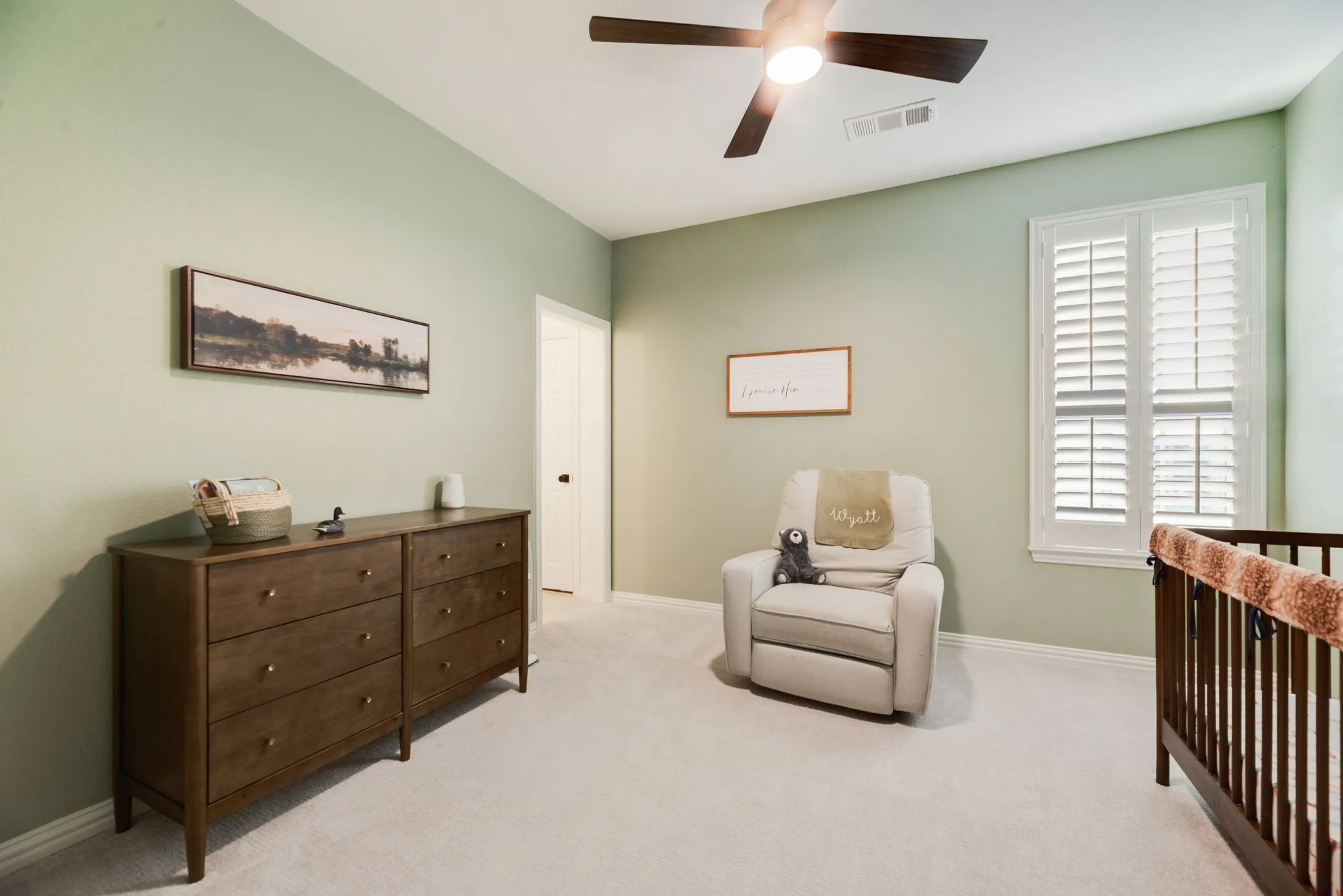 Single Family Residence For Sale in Denton County , 8700 Scarlet Trail, Lantana, Texas 76226, 4 Bedroom, 4 Bathroom, 3 Garage spaces, 3,635 Sqft, built in 2011, mls#21376996, Real Estate Agent in Lantana, Homes For Sale in Denton county, Homes For Sale in Lantana, Realtor in Lantana Texas, Real Estate Brokerage Independent Realty Texas, Luminita Cordes Realtor