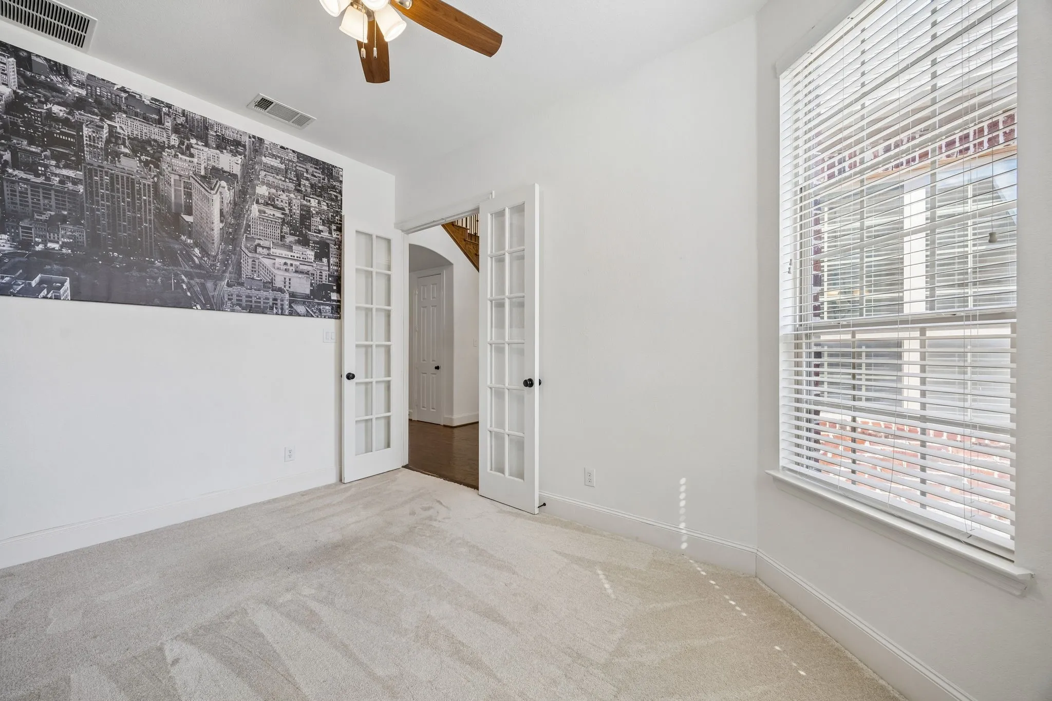 Single Family Residence For Sale in Denton County , 726 Sleepy Creek Drive, Frisco, Texas 75036, 4 Bedroom, 4 Bathroom, 3 Garage spaces, 3,634 Sqft, built in 2009, mls#21376895, Real Estate Agent in Frisco, Homes For Sale in Denton county, Homes For Sale in Frisco, Realtor in Frisco Texas, Real Estate Brokerage Independent Realty Texas, Luminita Cordes Realtor