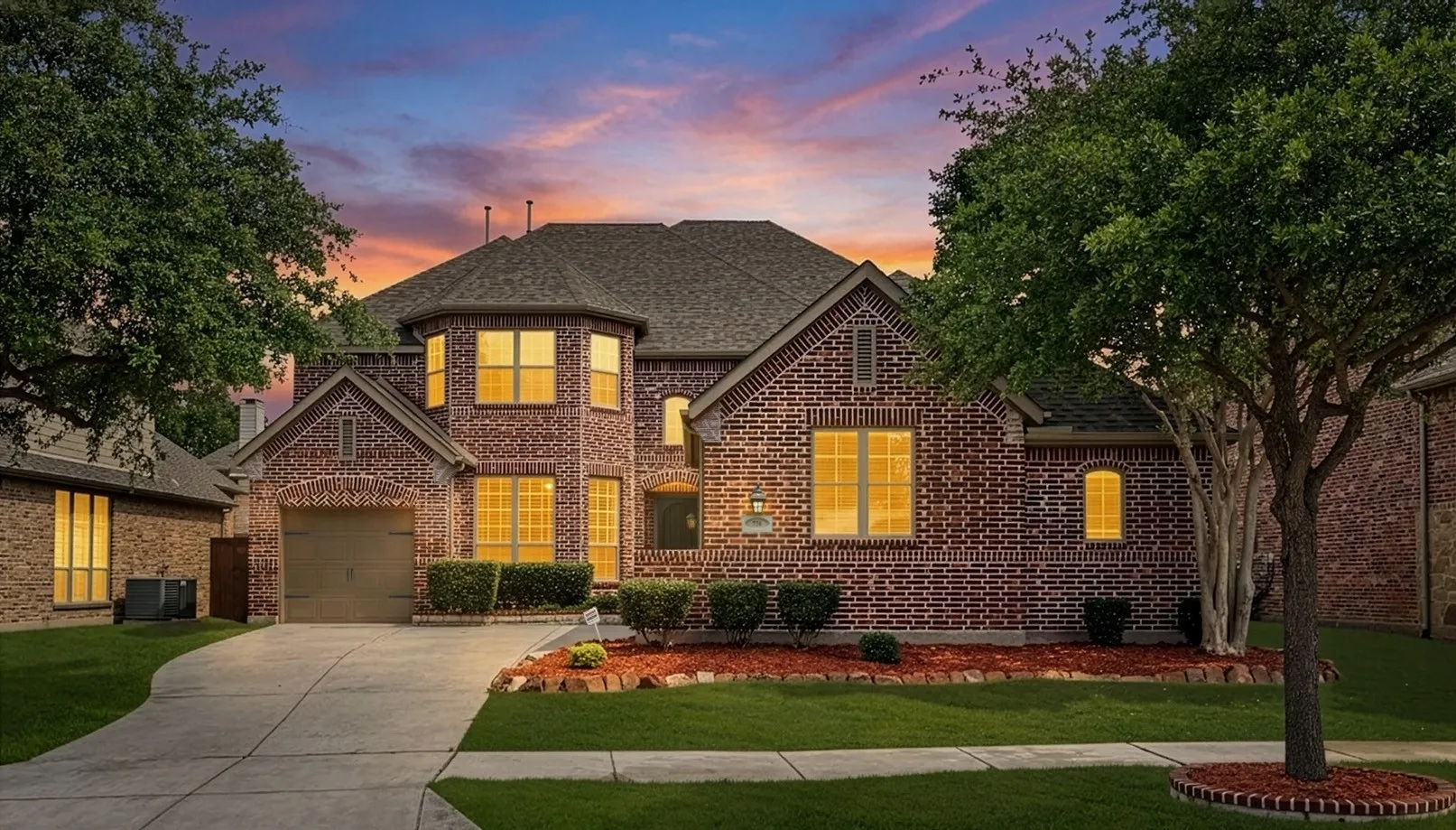 Single Family Residence For Sale in Denton County , 726 Sleepy Creek Drive, Frisco, Texas 75036, 4 Bedroom, 4 Bathroom, 3 Garage spaces, 3,634 Sqft, built in 2009, mls#21376895, Real Estate Agent in Frisco, Homes For Sale in Denton county, Homes For Sale in Frisco, Realtor in Frisco Texas, Real Estate Brokerage Independent Realty Texas, Luminita Cordes Realtor