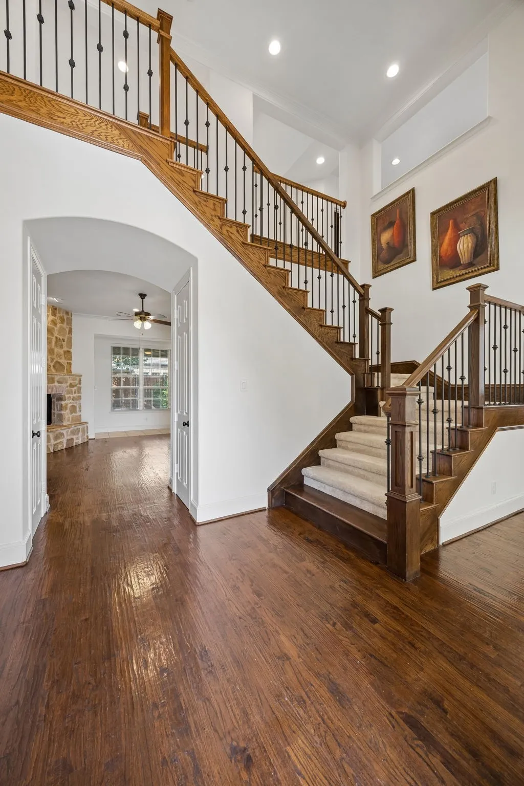 Single Family Residence For Sale in Denton County , 726 Sleepy Creek Drive, Frisco, Texas 75036, 4 Bedroom, 4 Bathroom, 3 Garage spaces, 3,634 Sqft, built in 2009, mls#21376895, Real Estate Agent in Frisco, Homes For Sale in Denton county, Homes For Sale in Frisco, Realtor in Frisco Texas, Real Estate Brokerage Independent Realty Texas, Luminita Cordes Realtor