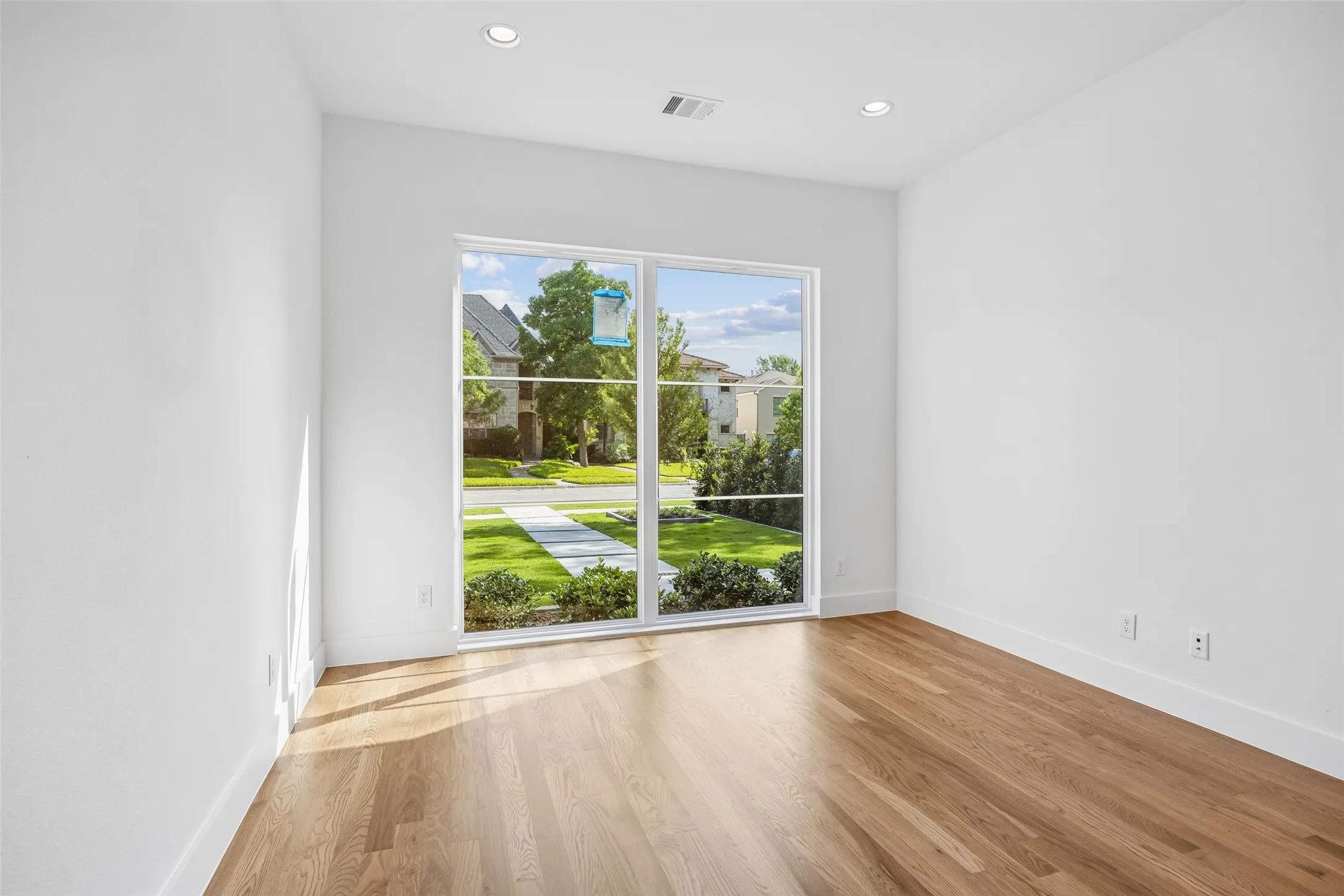 Duplex For Sale in Dallas County , 5514/5516 Matalee Avenue, Dallas, Texas 75206, 6 Bedroom, 8 Bathroom, 4 Garage spaces, 0 Sqft, built in 2025, mls#21376072, Real Estate Agent in Dallas, Homes For Sale in Dallas county, Homes For Sale in Dallas, Realtor in Dallas Texas, Real Estate Brokerage Independent Realty Texas, Luminita Cordes Realtor
