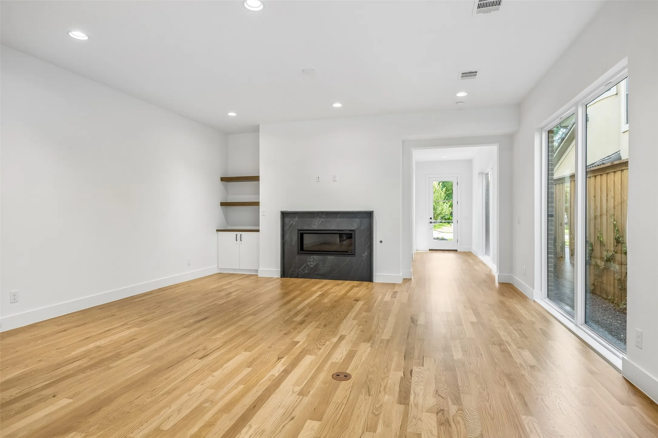 Duplex For Sale in Dallas County , 5514/5516 Matalee Avenue, Dallas, Texas 75206, 6 Bedroom, 8 Bathroom, 4 Garage spaces, 0 Sqft, built in 2025, mls#21376072, Real Estate Agent in Dallas, Homes For Sale in Dallas county, Homes For Sale in Dallas, Realtor in Dallas Texas, Real Estate Brokerage Independent Realty Texas, Luminita Cordes Realtor