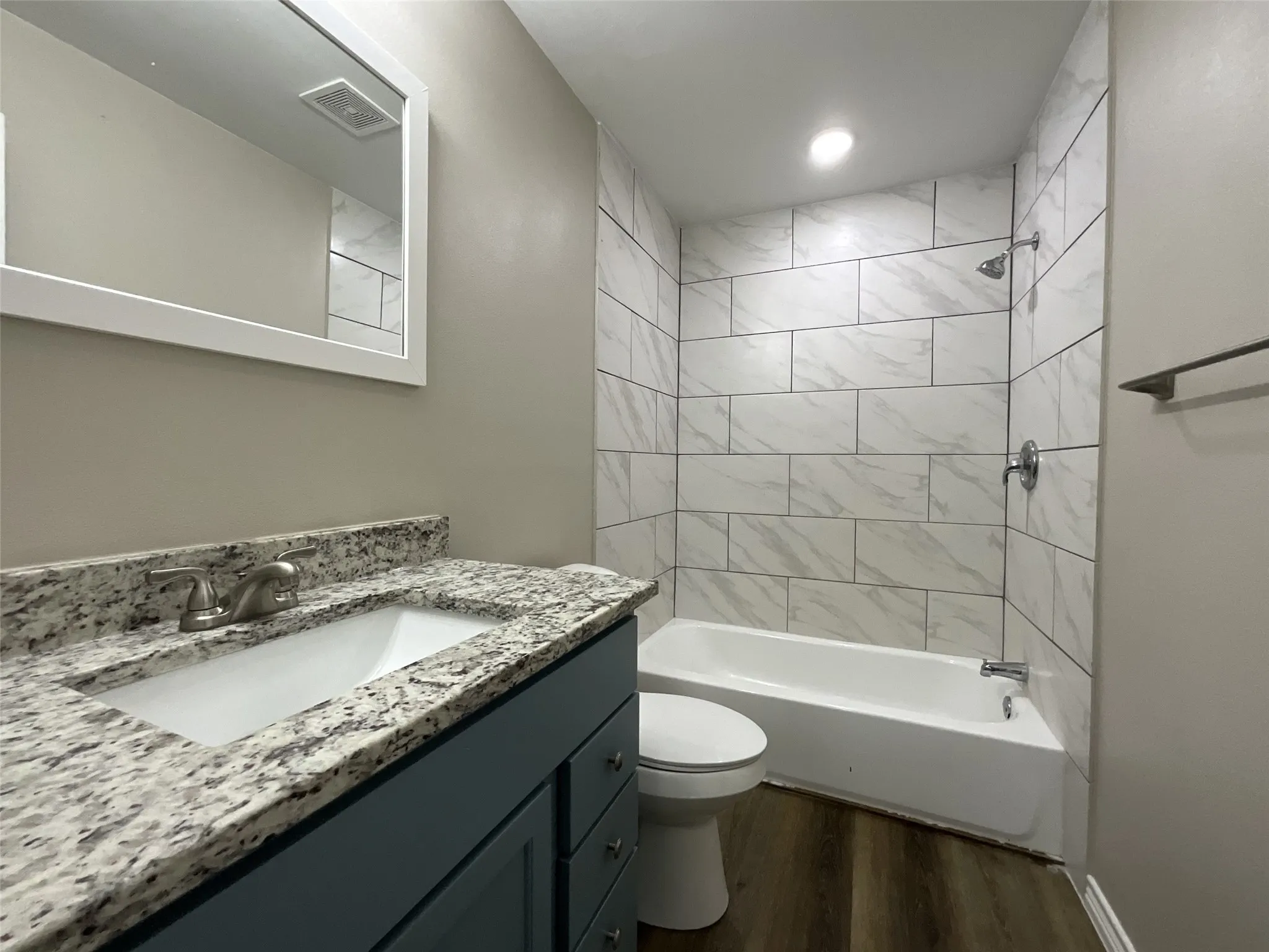 Single Family Residence For Rent in Henderson County , 608 N Cedar Street, Malakoff, Texas 75148, 2 Bedroom, 1 Bathroom, 1 Garage spaces, 1,064 Sqft, built in 1960, mls#21375891, Real Estate Agent in Malakoff, Homes For Rent in Henderson county, Homes For Rent in Malakoff, Realtor in Malakoff Texas, Real Estate Brokerage Independent Realty Texas, Luminita Cordes Realtor