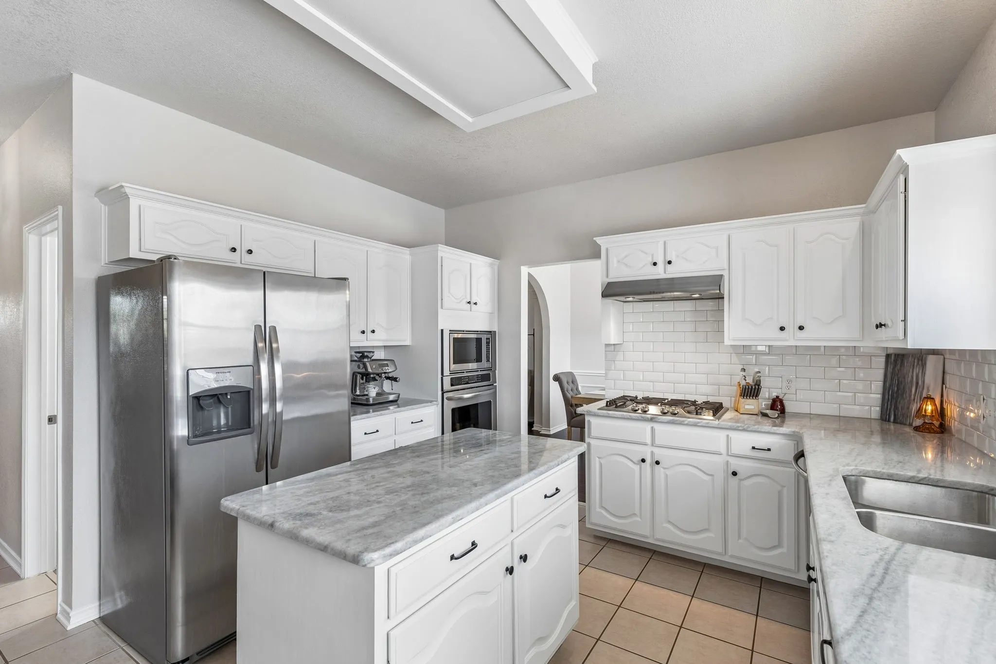 Single Family Residence For Sale in Collin County , 1532 Pine Bluff Drive, Allen, Texas 75002, 4 Bedroom, 3 Bathroom, 2 Garage spaces, 2,594 Sqft, built in 2002, mls#21377005, Real Estate Agent in Allen, Homes For Sale in Collin county, Homes For Sale in Allen, Realtor in Allen Texas, Real Estate Brokerage Independent Realty Texas, Luminita Cordes Realtor