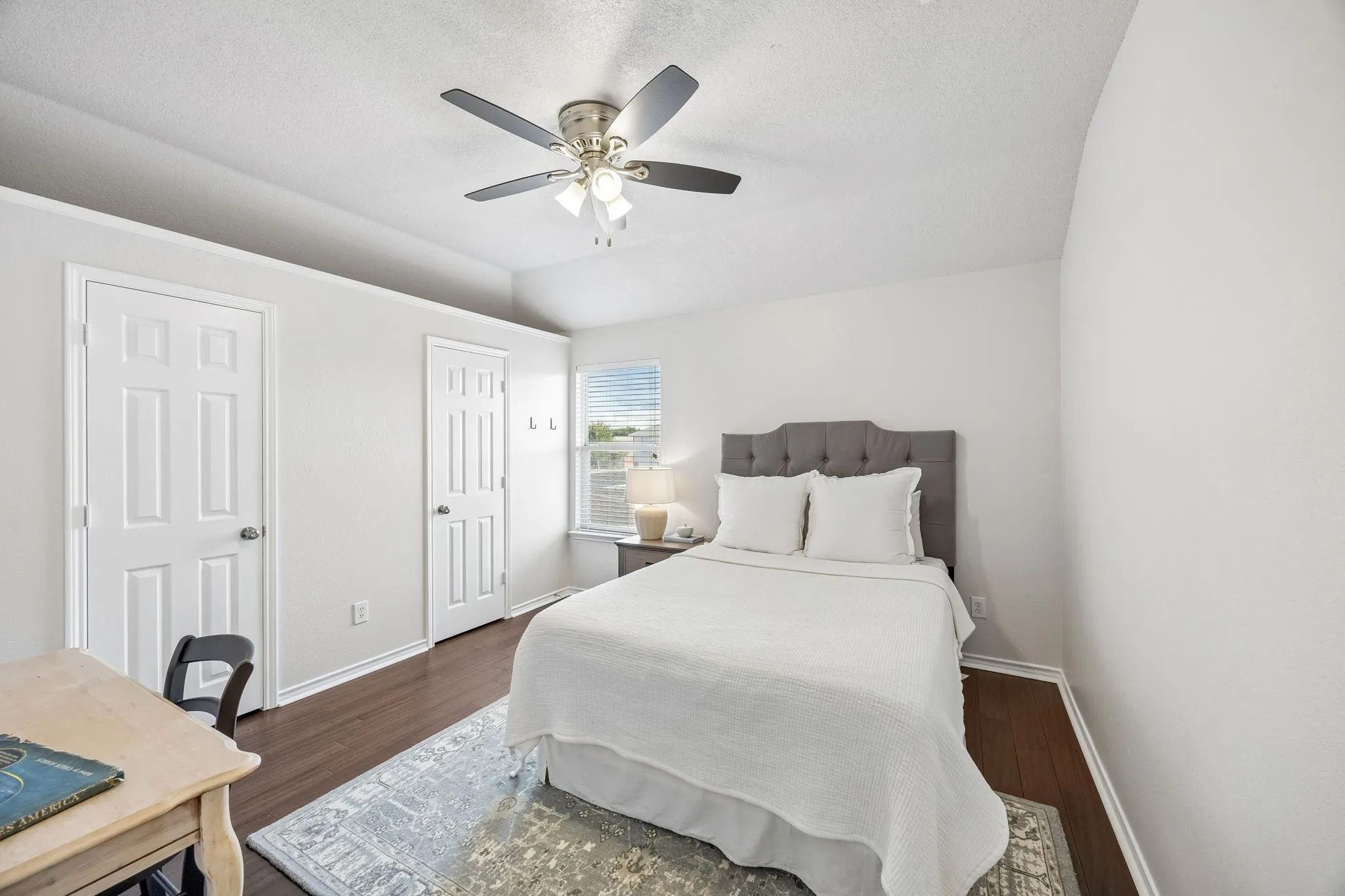 Single Family Residence For Sale in Collin County , 1532 Pine Bluff Drive, Allen, Texas 75002, 4 Bedroom, 3 Bathroom, 2 Garage spaces, 2,594 Sqft, built in 2002, mls#21377005, Real Estate Agent in Allen, Homes For Sale in Collin county, Homes For Sale in Allen, Realtor in Allen Texas, Real Estate Brokerage Independent Realty Texas, Luminita Cordes Realtor