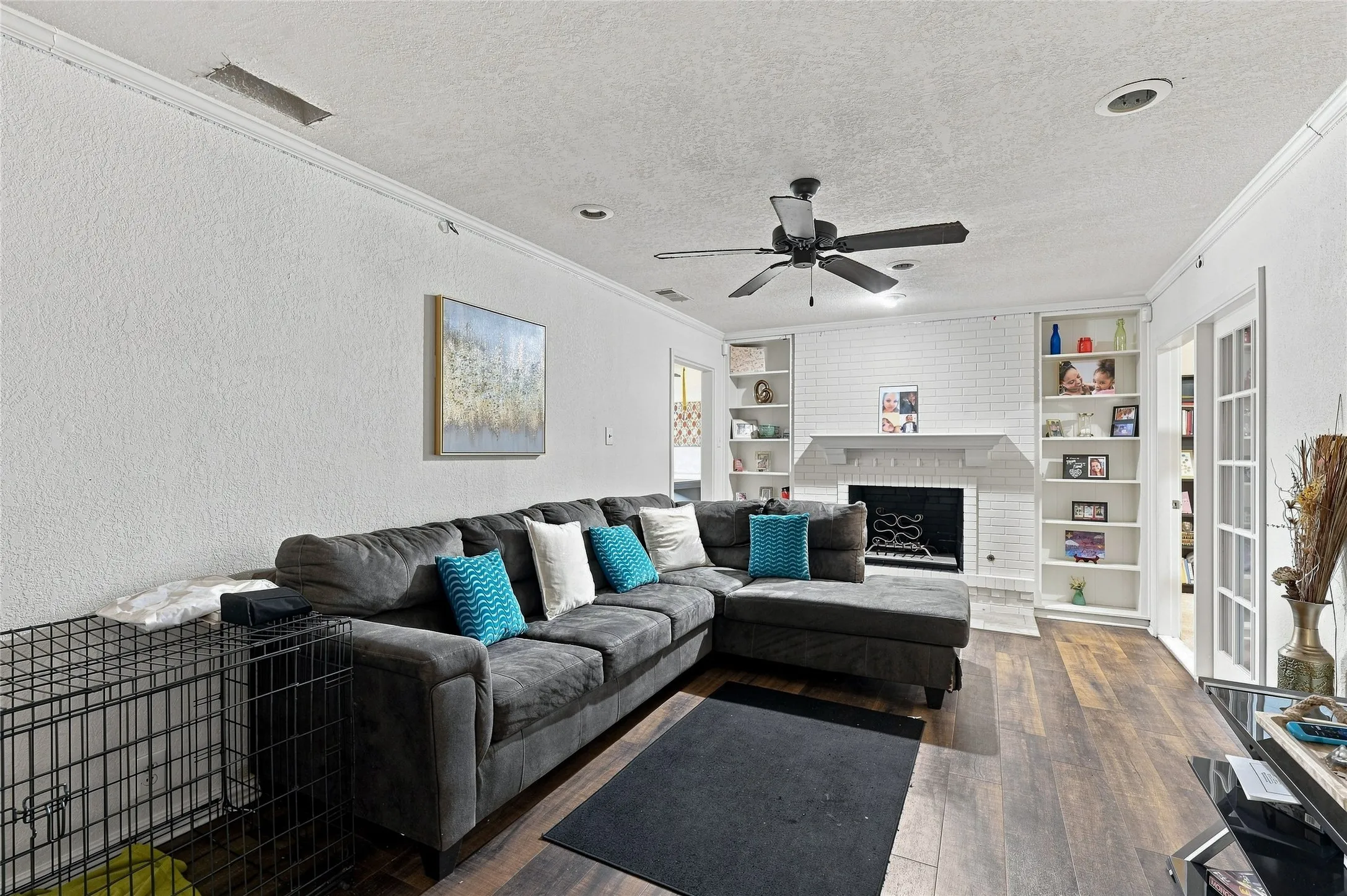 Single Family Residence For Sale in Grayson County , 1423 W Shields Drive, Sherman, Texas 75092, 5 Bedroom, 3 Bathroom, 2 Garage spaces, 2,185 Sqft, built in 1962, mls#21377015, Real Estate Agent in Sherman, Homes For Sale in Grayson county, Homes For Sale in Sherman, Realtor in Sherman Texas, Real Estate Brokerage Independent Realty Texas, Luminita Cordes Realtor