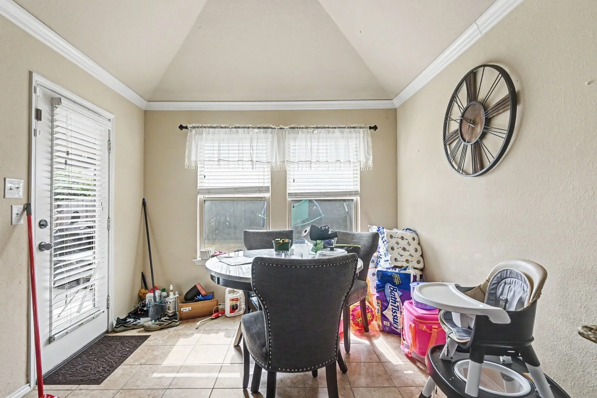 Single Family Residence For Sale in Tarrant County , 14308 Broomstick Road, Fort Worth, Texas 76052, 4 Bedroom, 3 Bathroom, 2 Garage spaces, 2,358 Sqft, built in 2013, mls#21375064, Real Estate Agent in Fort Worth, Homes For Sale in Tarrant county, Homes For Sale in Fort Worth, Realtor in Fort Worth Texas, Real Estate Brokerage Independent Realty Texas, Luminita Cordes Realtor